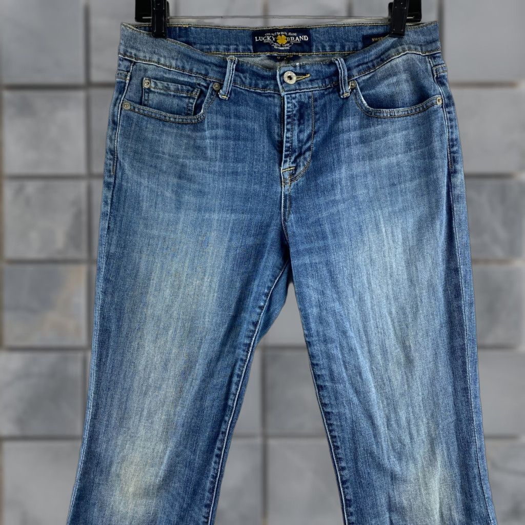 Lucky Brand Lucky Brand Jeans Womens 8/29 Blue Sweet N Low Distressed Flared Denim Pants Pockets 5-Pocket Regular Waist 31in Inseam 29in Cotton Blend Denim Size 30" / US 8 / IT 44 - 1 Thumbnail