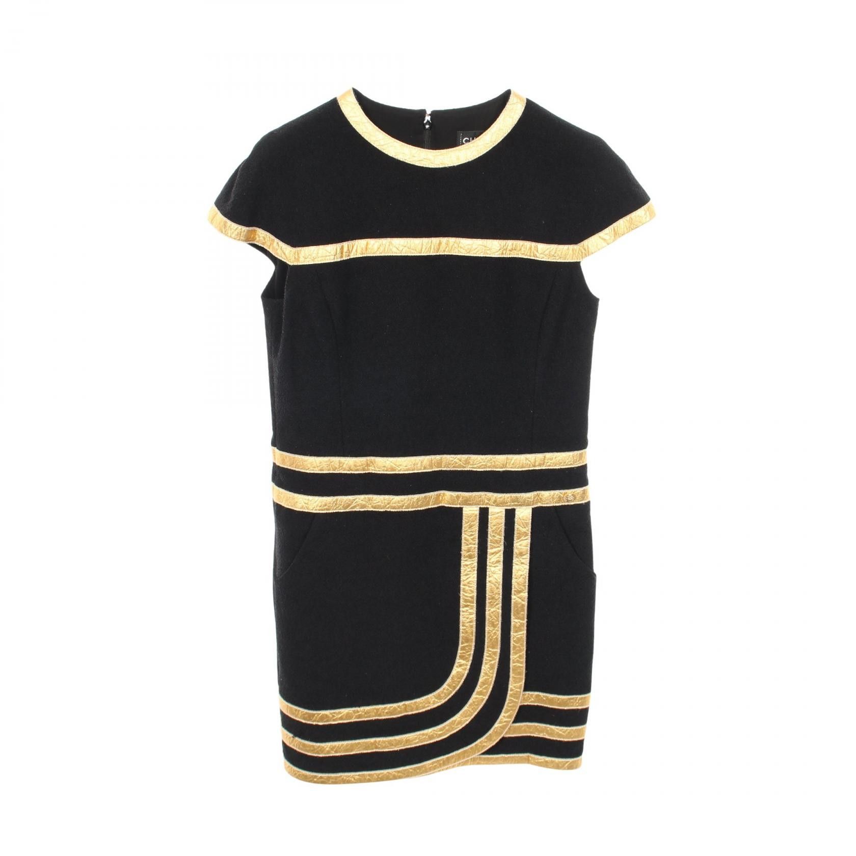 Chanel Chanel Chanel Coco Mark Short Sleeve Velour Dress Textile Dresses P61799V44569 DUTY FREE for USA Size ONE SIZE - 1 Thumbnail