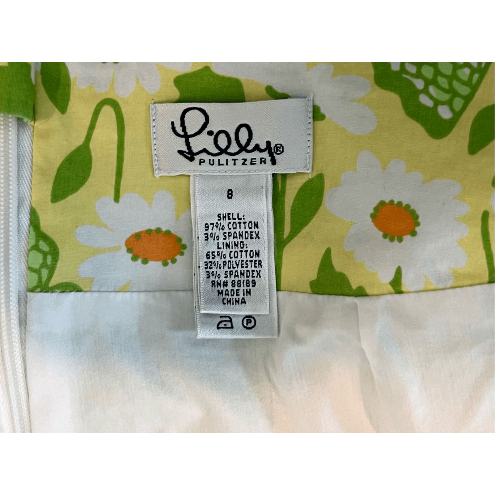 Lilly Pulitzer Lilly Pulitzer VNTG Socialite Butterfly Daisy Mini Skirt 8 Size 30" / US 8 / IT 44 - 2 Thumbnail