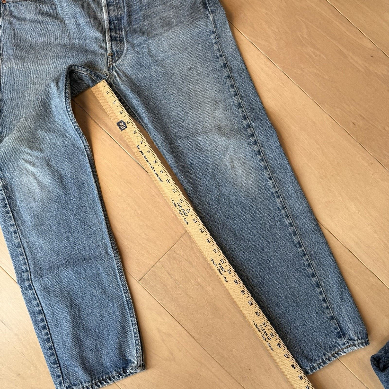 Levi's Vintage Levis 501 Jeans 32 Straight Leg 80s Denim Workwear Size US 32 / EU 48 - 7 Thumbnail