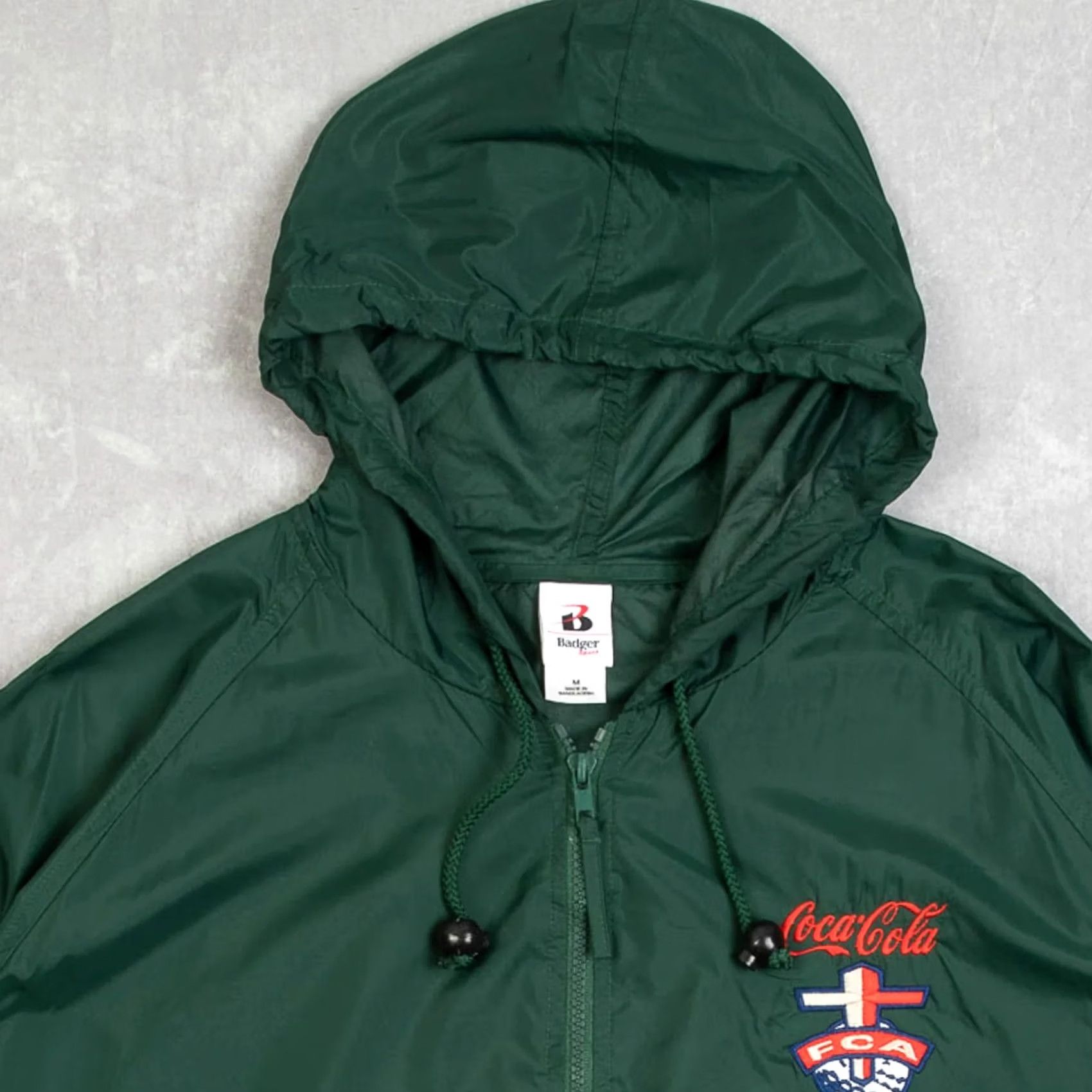 Vintage Vintage Coca-Cola Hooded Jacket Men's 1990s Green Medium Nylon Pullover Zip Coats/Coat Size US M / EU 48-50 / 2 - 3 Thumbnail