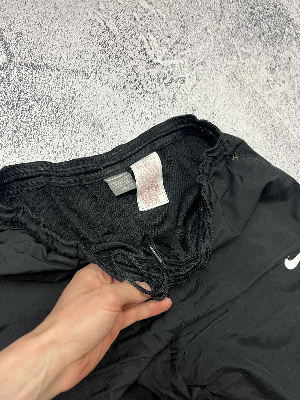 Nike Vintage Y2k Nike Manchester United Nylon Track Pants Drill Size US 30 / EU 46 - 17 Thumbnail