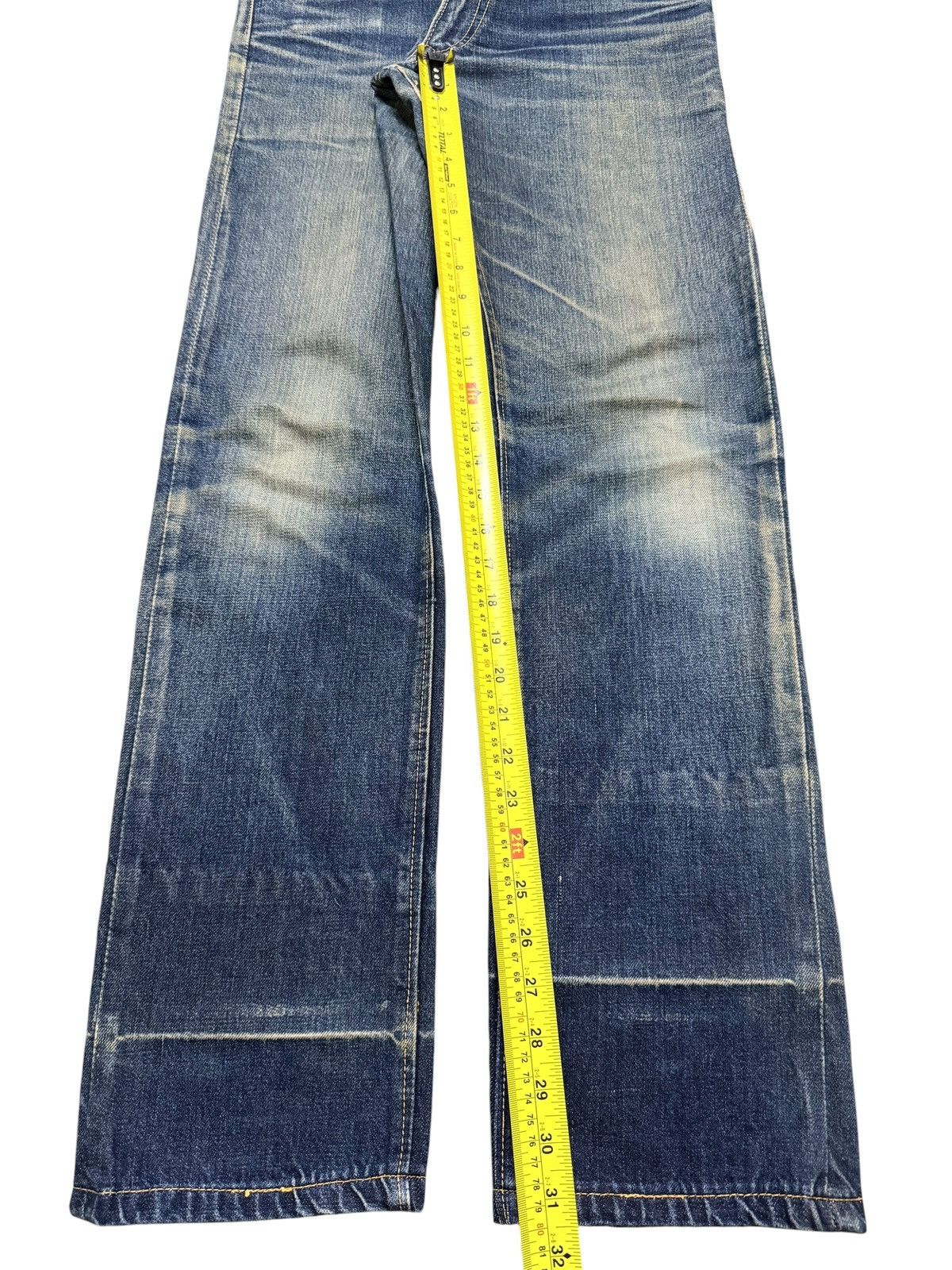 KMRii Vintage Japanese Brand Mud Wash Faded Whiskers Style Jeans Size US 31 - 13 Thumbnail