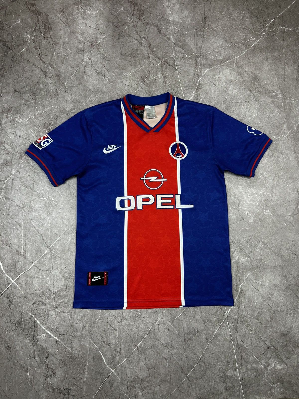 Nike Nike PSG Paris Saint Germain 1995/1996 Vintage Rare Jersey Size US L / EU 52-54 / 3 - 2 Thumbnail