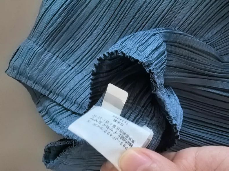 Issey Miyake Issey Miyake size:3 Peacock blue pleated pants Size 42" / US 20 - 3 Thumbnail