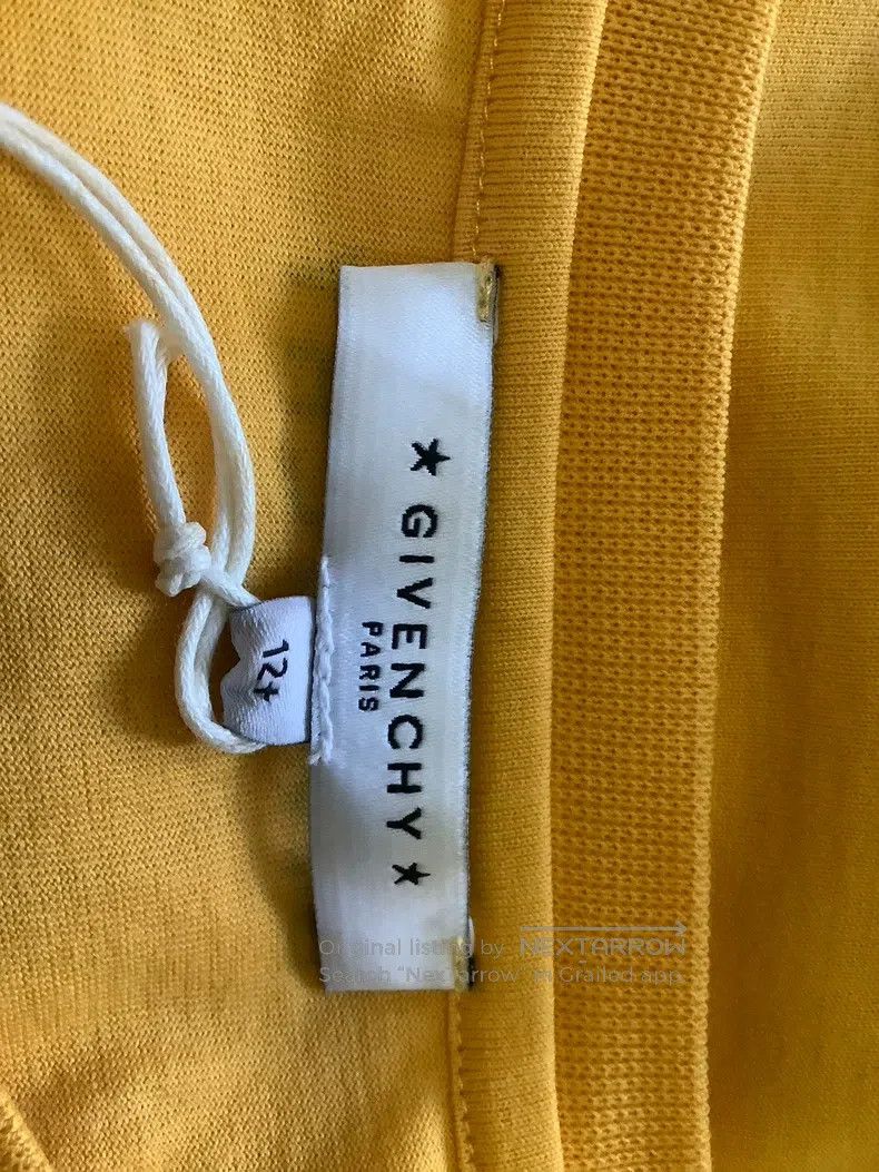 Givenchy Givenchy Short Sleeve T-Shirt, Size 12+, Shoulder Width 35 Size US M / EU 48-50 / 2 - 3 Thumbnail