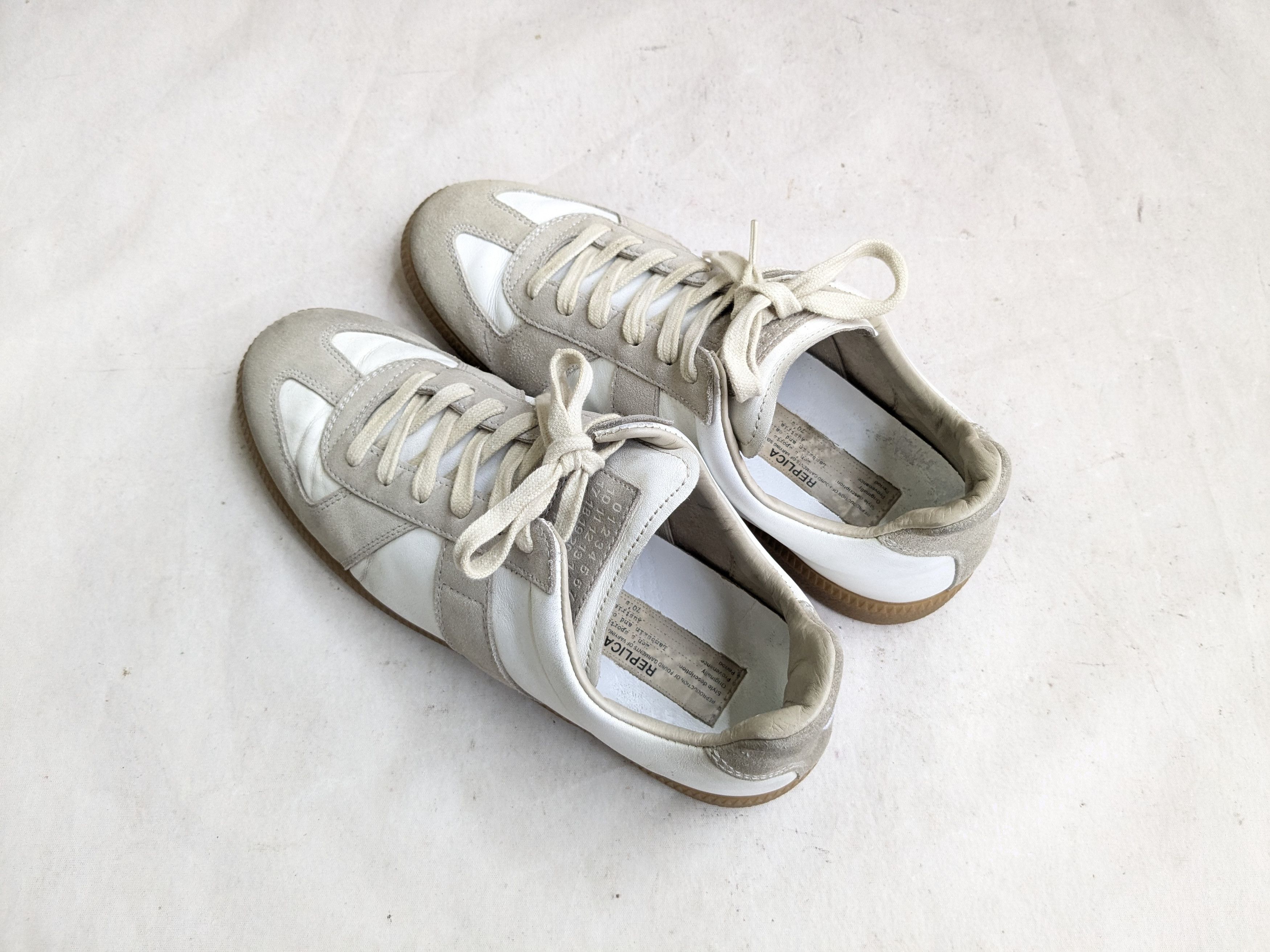 Maison Margiela Maison Margiela GAT Replica White Gray 7 40 Low Suede Size US 7 / EU 40 - 13 Thumbnail