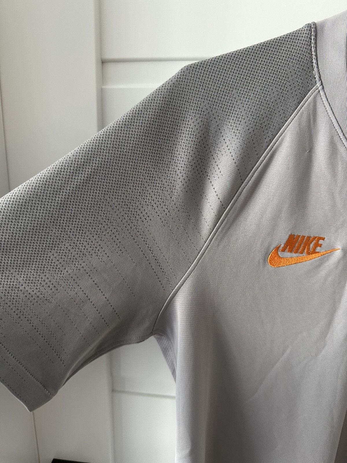Nike 2019 Nike Turkey Galatasaray training soccer jersey Size US S / EU 44-46 / 1 - 5 Thumbnail