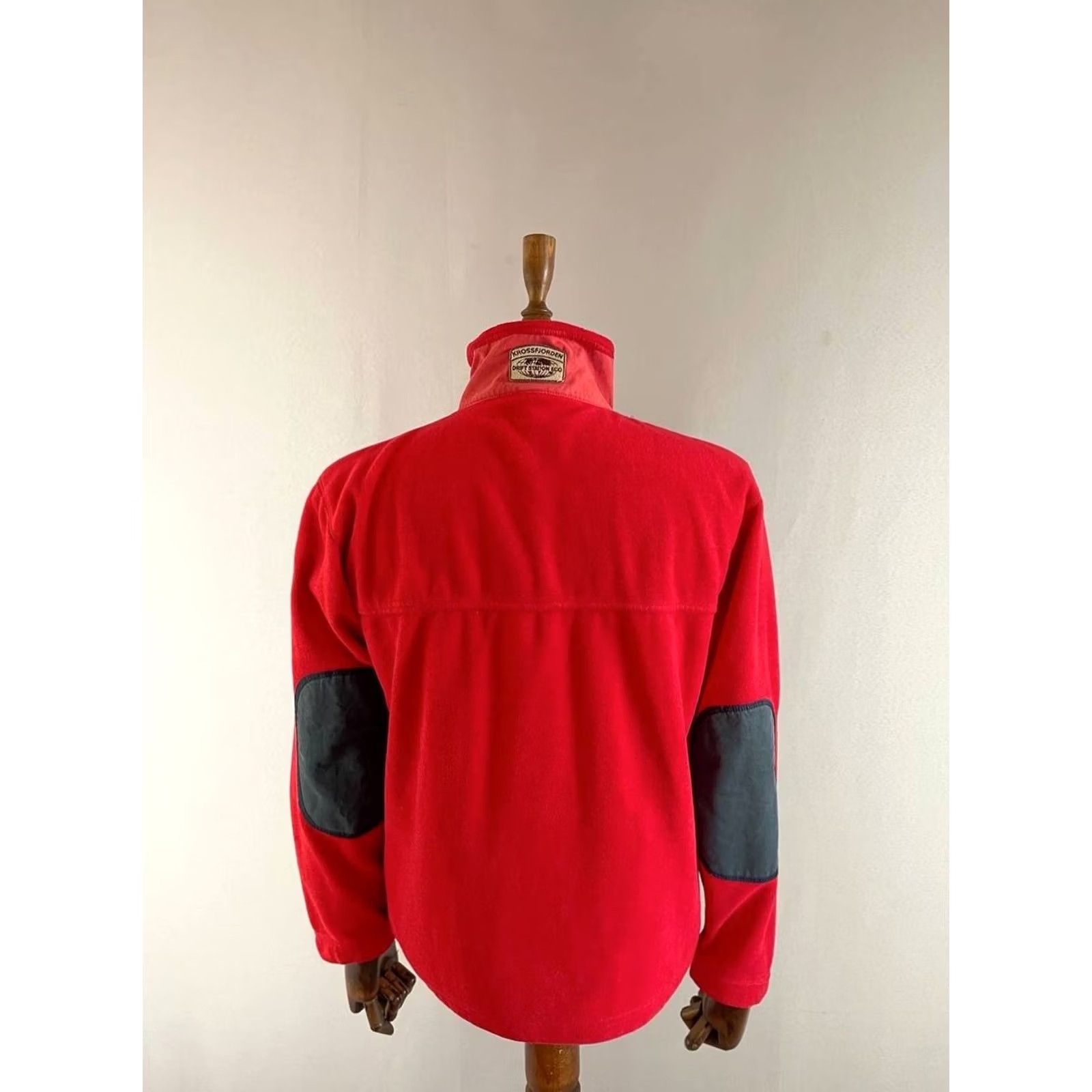 Napapijri Napapijri Jacket Men L Red Long Sleeve Fleece Polyester Zip 66CM 59CM Breathable Lightweight Winter Campus Business Casual Sports Size US L / EU 52-54 / 3 - 2 Thumbnail