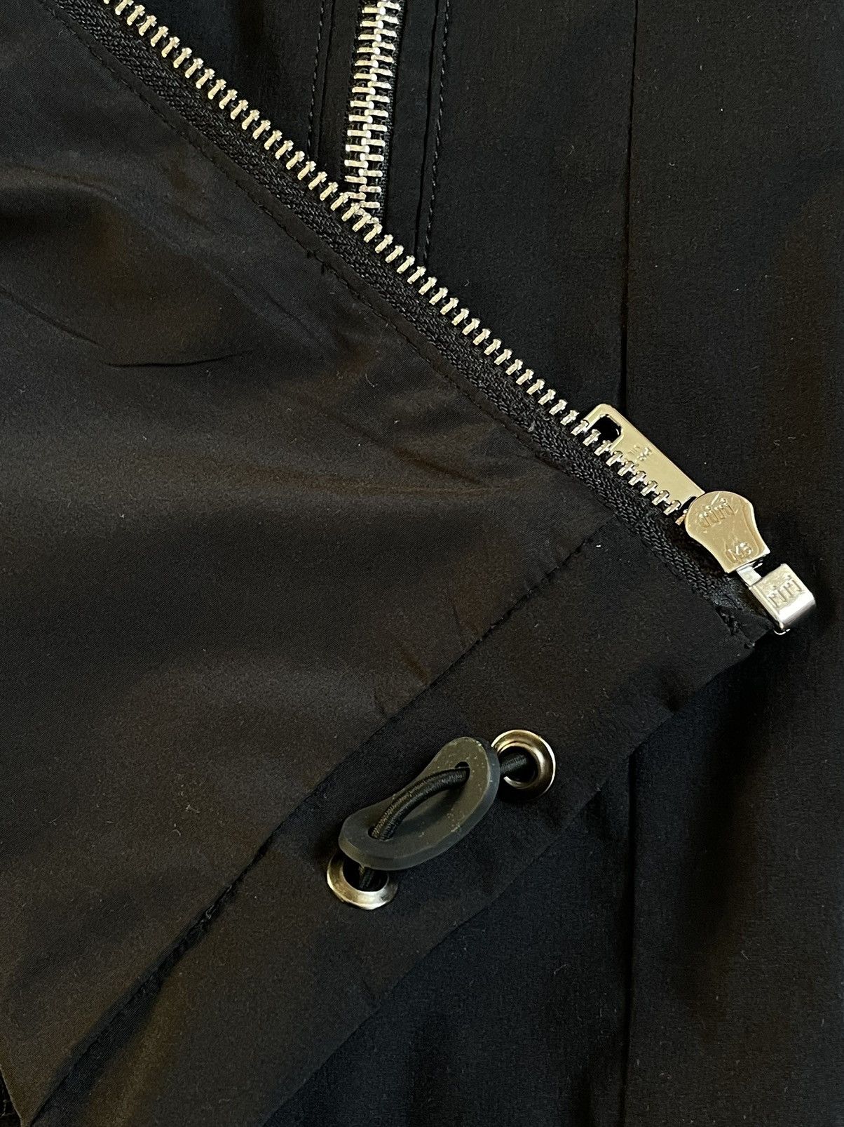 Prada Prada Nylon Black Jacket Red Tab Vintage Made In Ukraine Size US M / EU 48-50 / 2 - 16 Thumbnail