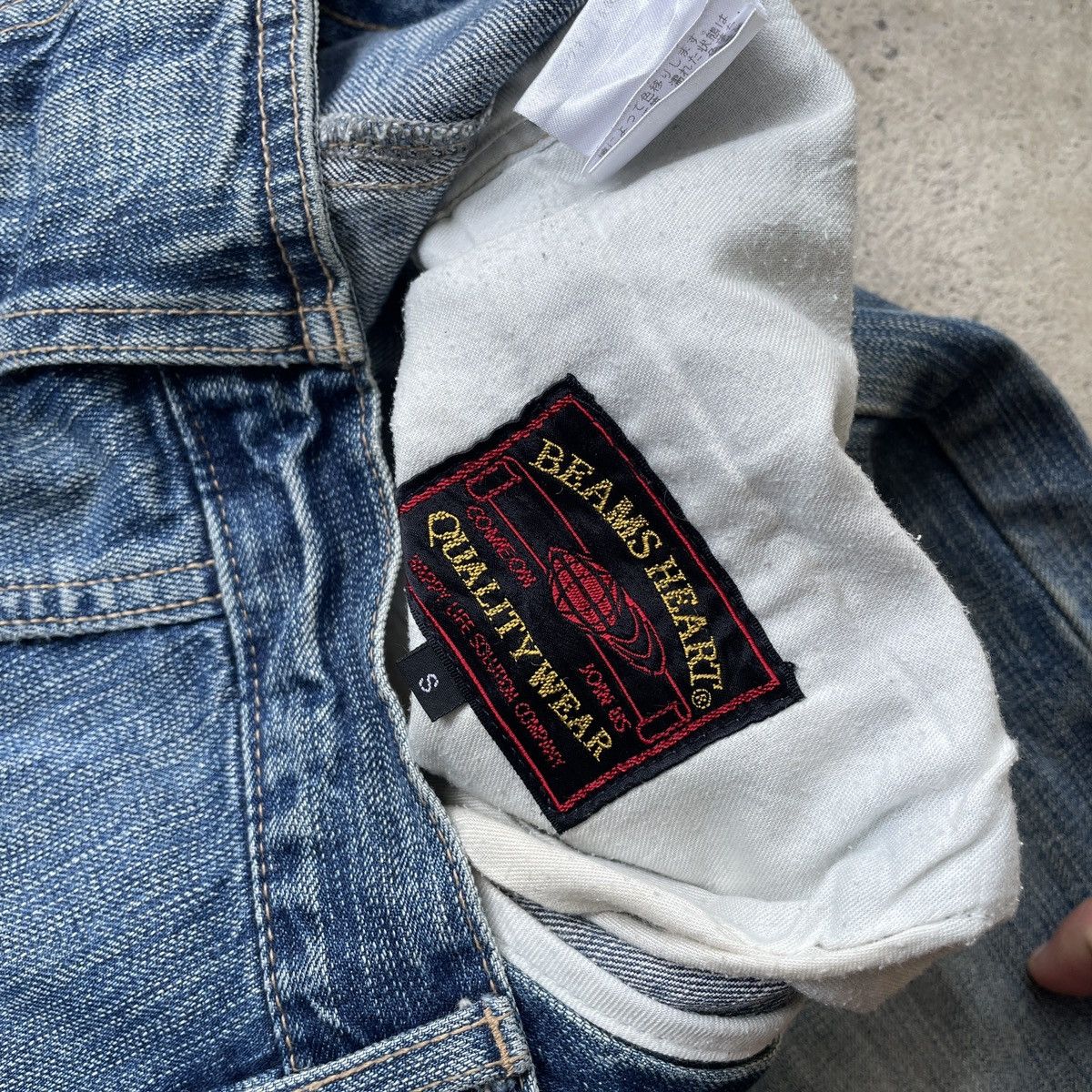 Japanese Brand Vintage Beams Heart Faded Jeans Distressed Denim Pants W30 Size US 30 / EU 46 - 7 Thumbnail
