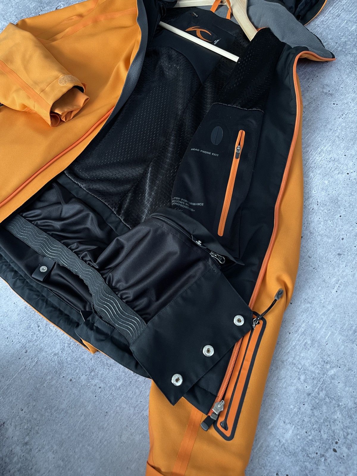 KJUS NWT KJUS Women’s Evolve Ski Jacket Orange Size 52 Size XXL / US 16-18 / IT 52-54 - 13 Thumbnail