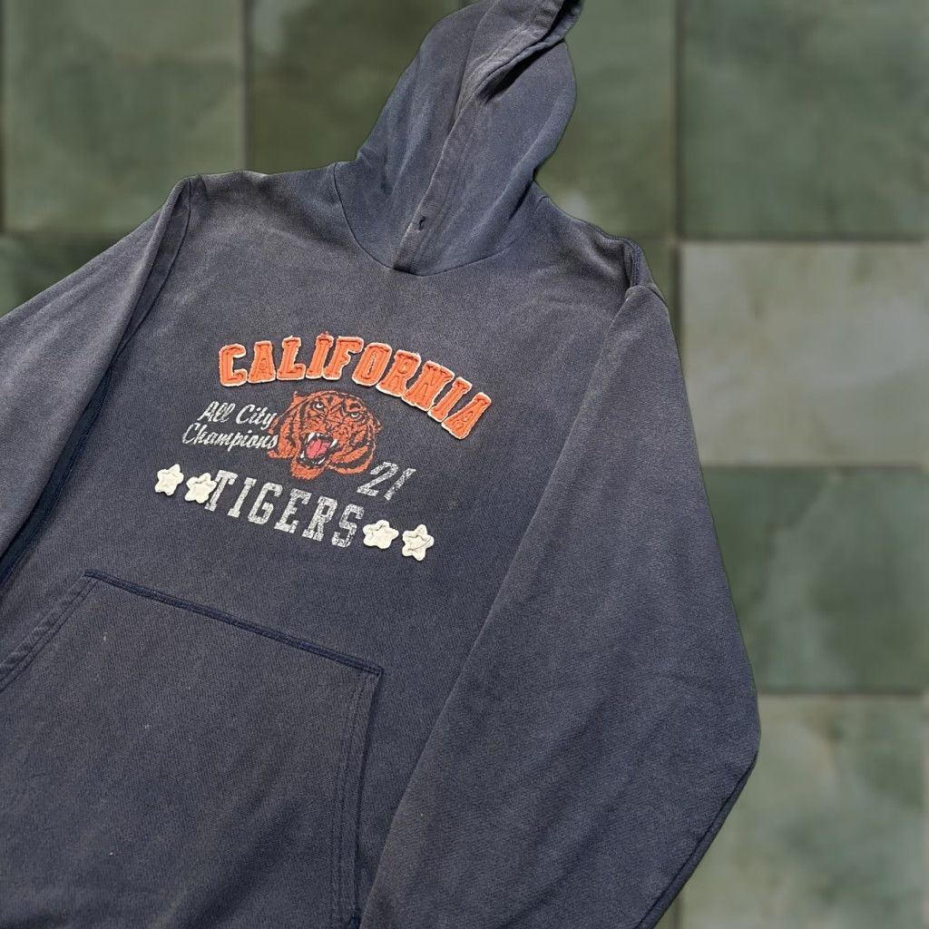 Vintage VINTAGE California Hoodie Mens S Blue Sun Faded Embroidered Pullover Sweatshirt Size US S / EU 44-46 / 1 - 1 Thumbnail