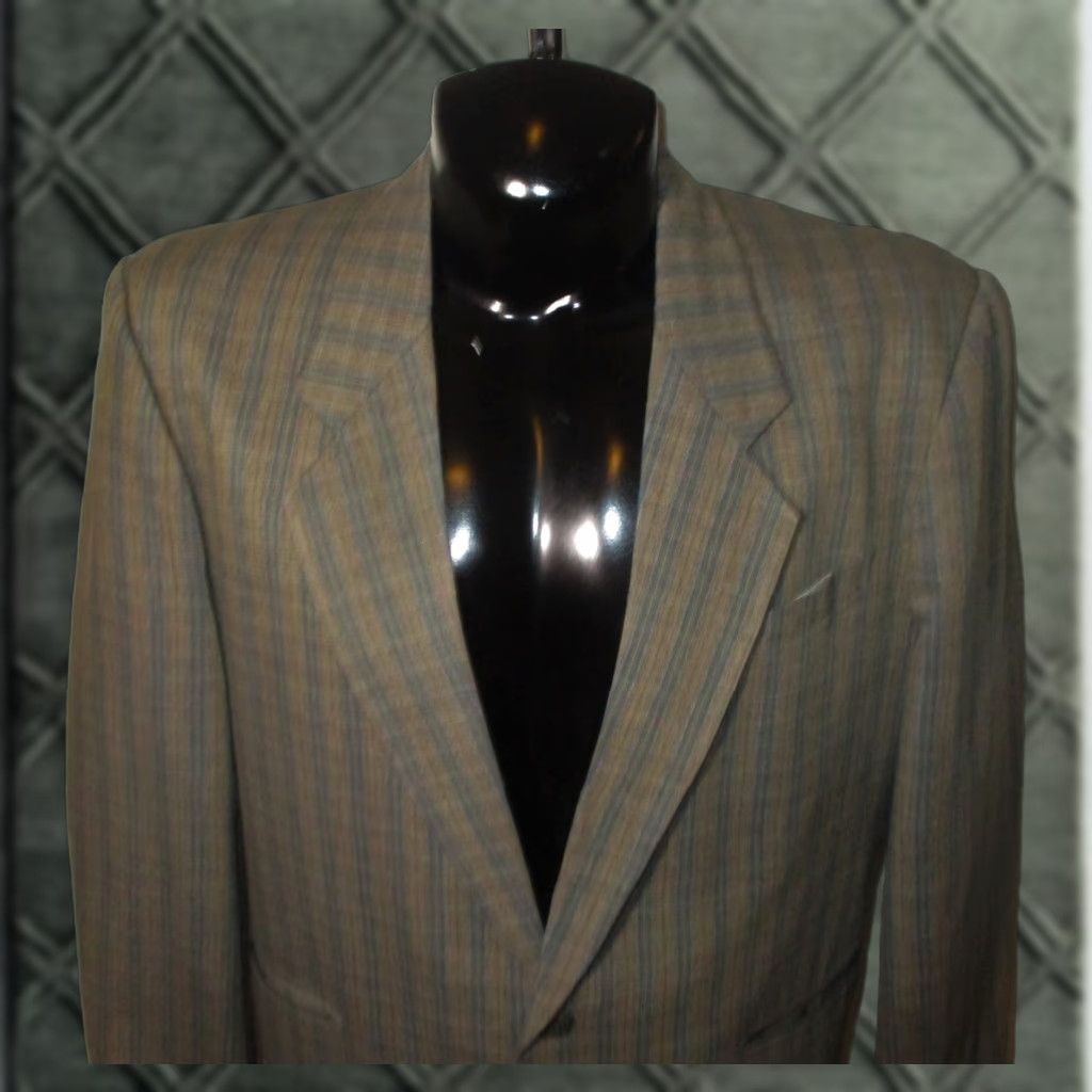 Vintage VINTAGE Marciano Taupe Linen Blend Blazer Suit Jacket Men 42R Taupe Linen Blend Blazer Jacket Mens Size 42R 2 Button Front Wool Blend Casual Business Size 42R - 1 Thumbnail