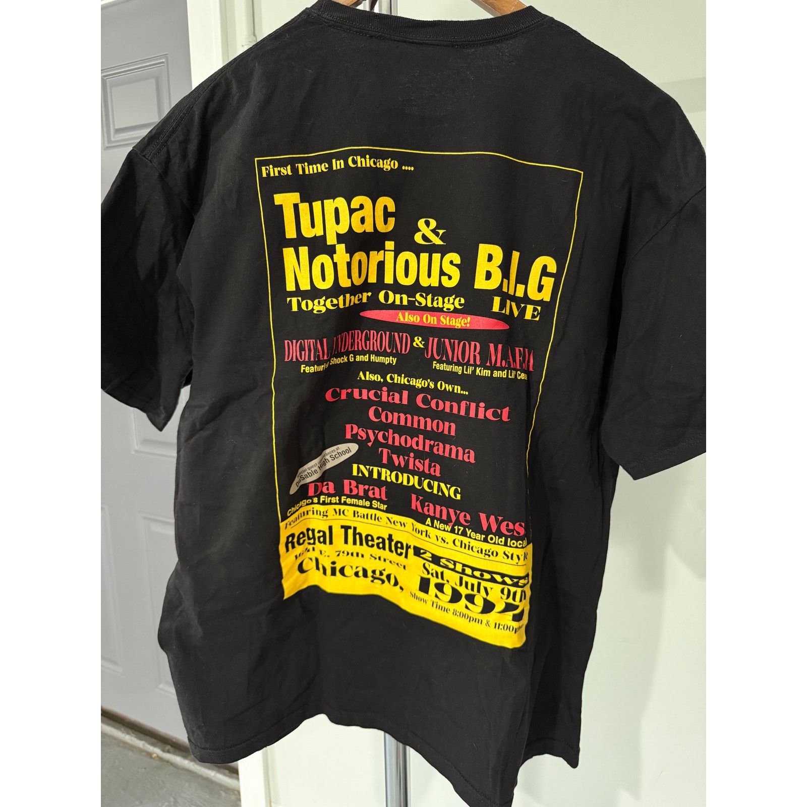 Vintage Used LDRS Tupac, Bigge, Kanye Regal theatre shirt size XL Size US XL / EU 56 / 4 - 1 Thumbnail