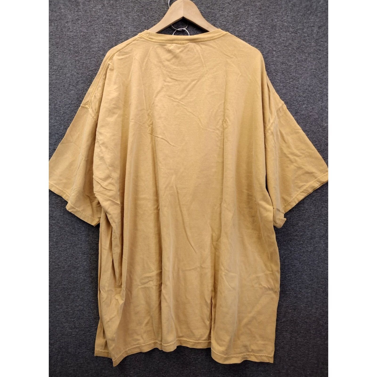 Comfort Colors Comfort Colors 100% Cotton Men's Mustard Short Sleeve Tee Shirt Heavyweight Crew Neck T-Shirt 4XL Size US XXL / EU 58 / 5 - 2 Thumbnail