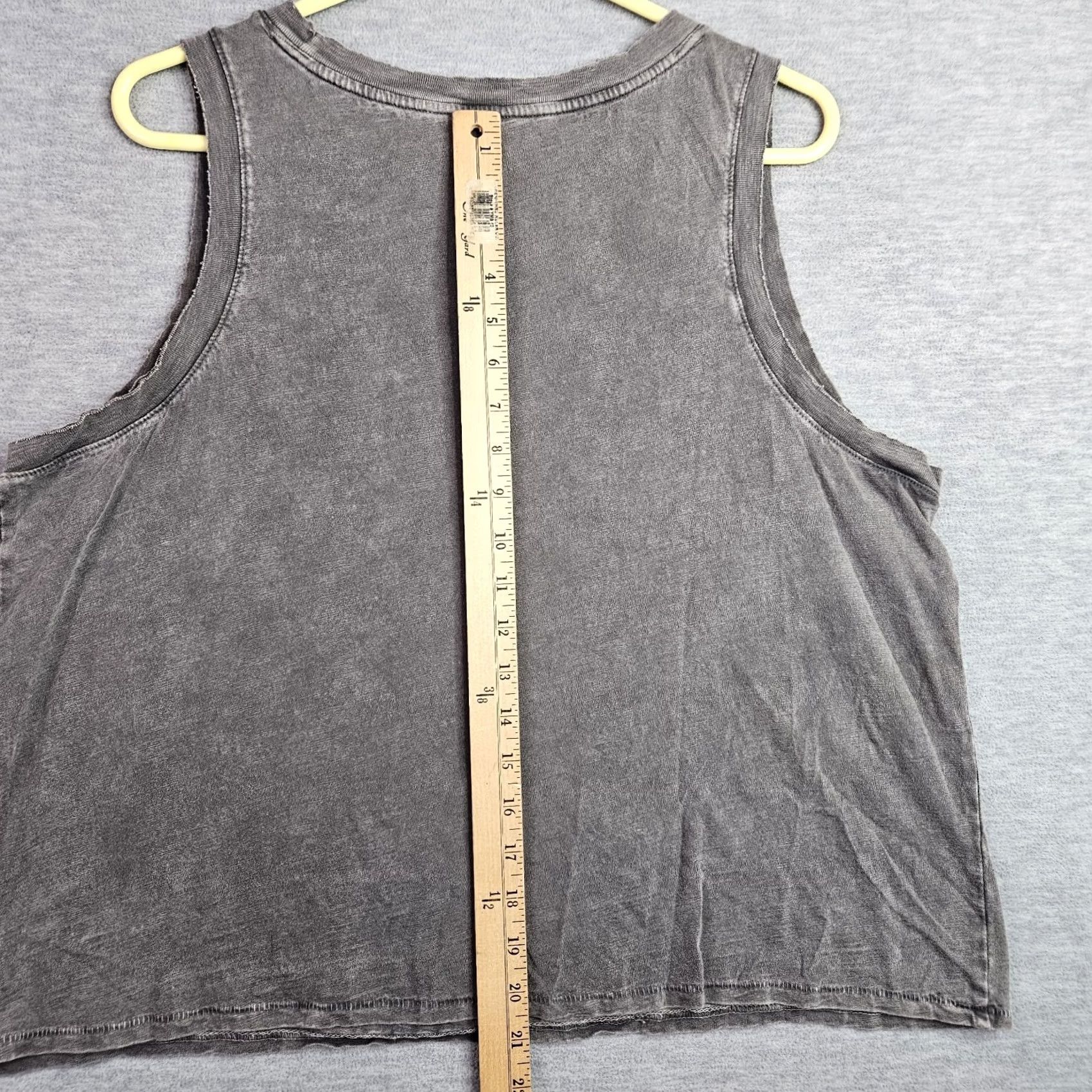 Lucky Brand Lucky Brand Nashville Guitar Graphic Crop Muscle Tank Women’s L Vintage Wash Size L / US 10 / IT 46 - 6 Thumbnail