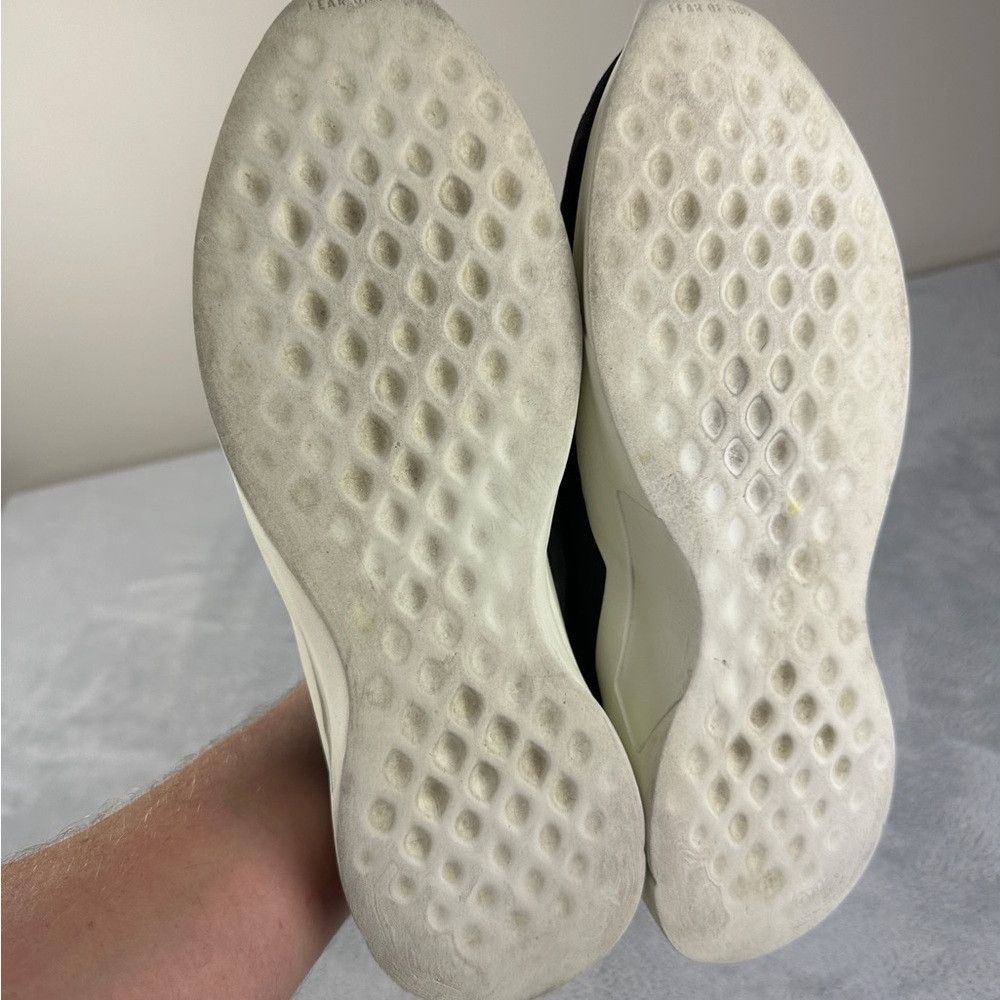 Fear of God Fear Of God Essentials Laceless Backless Black Sneakers Men Size US 11 / EU 44 - 6 Thumbnail