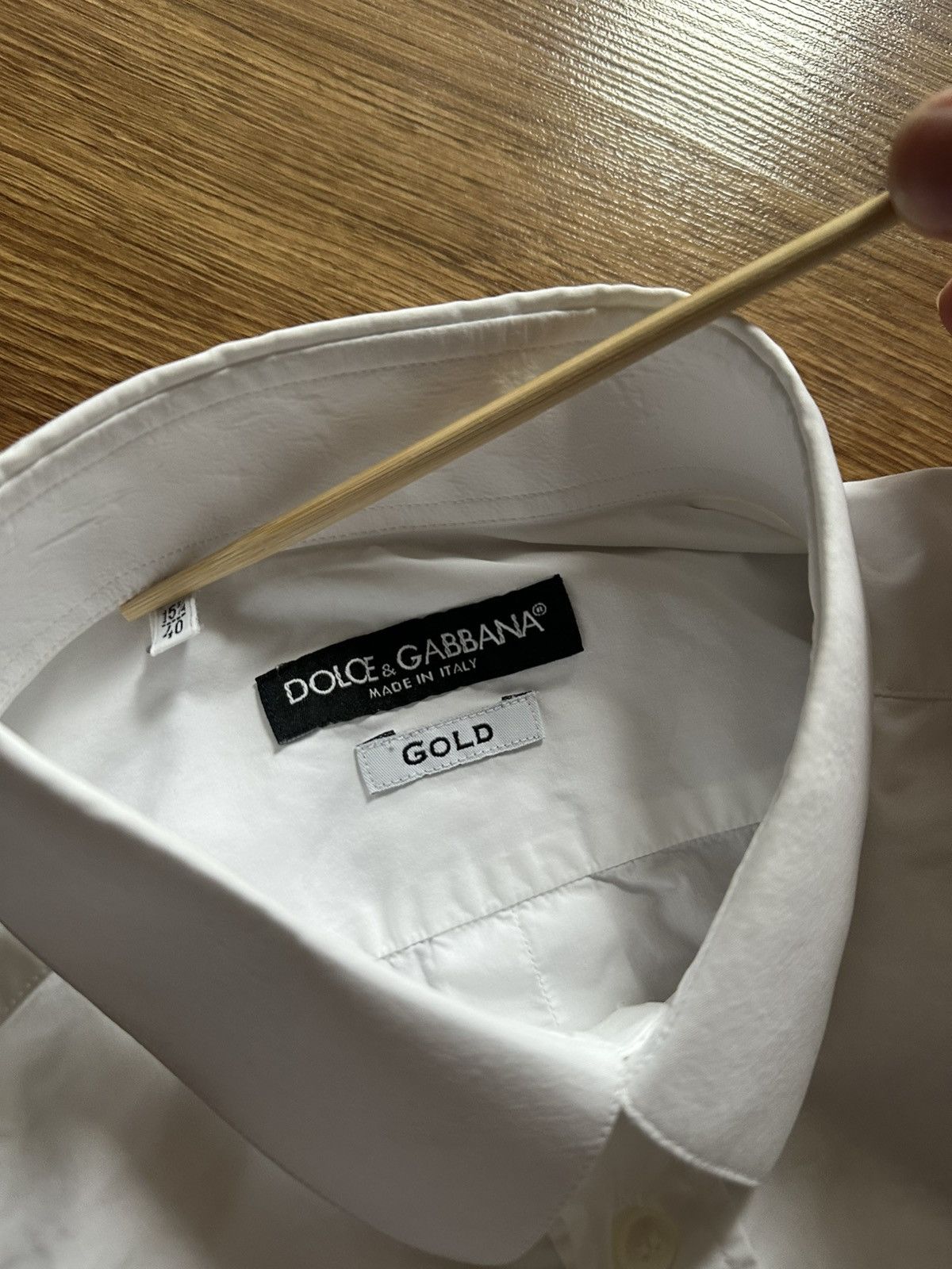 Dolce & Gabbana Dolce & Gabbana Gold Shirt Men’s Size 40/15 Size US M / EU 48-50 / 2 - 7 Thumbnail