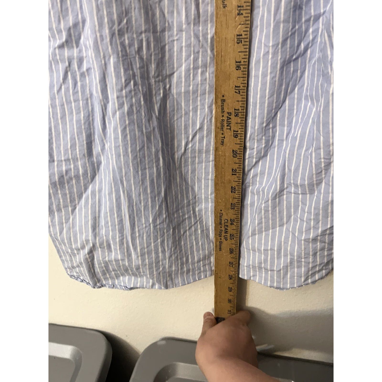 Vintage VINTAGE Divided by H M Women Top XS Blue Striped 100% Cotton Long Sleeve Collared Shirt Size XS / US 0-2 / IT 36-38 - 4 Thumbnail