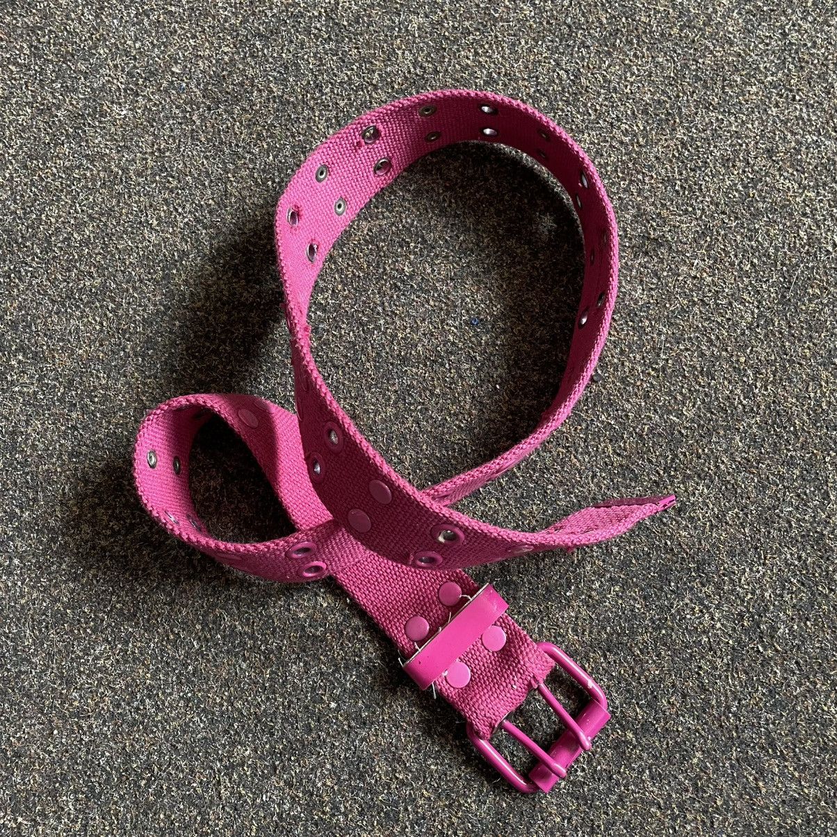 Vintage Vintage Y2K Hot Pink Studded Belt Punk Rave Archive Baggy OS Size ONE SIZE - 1 Thumbnail