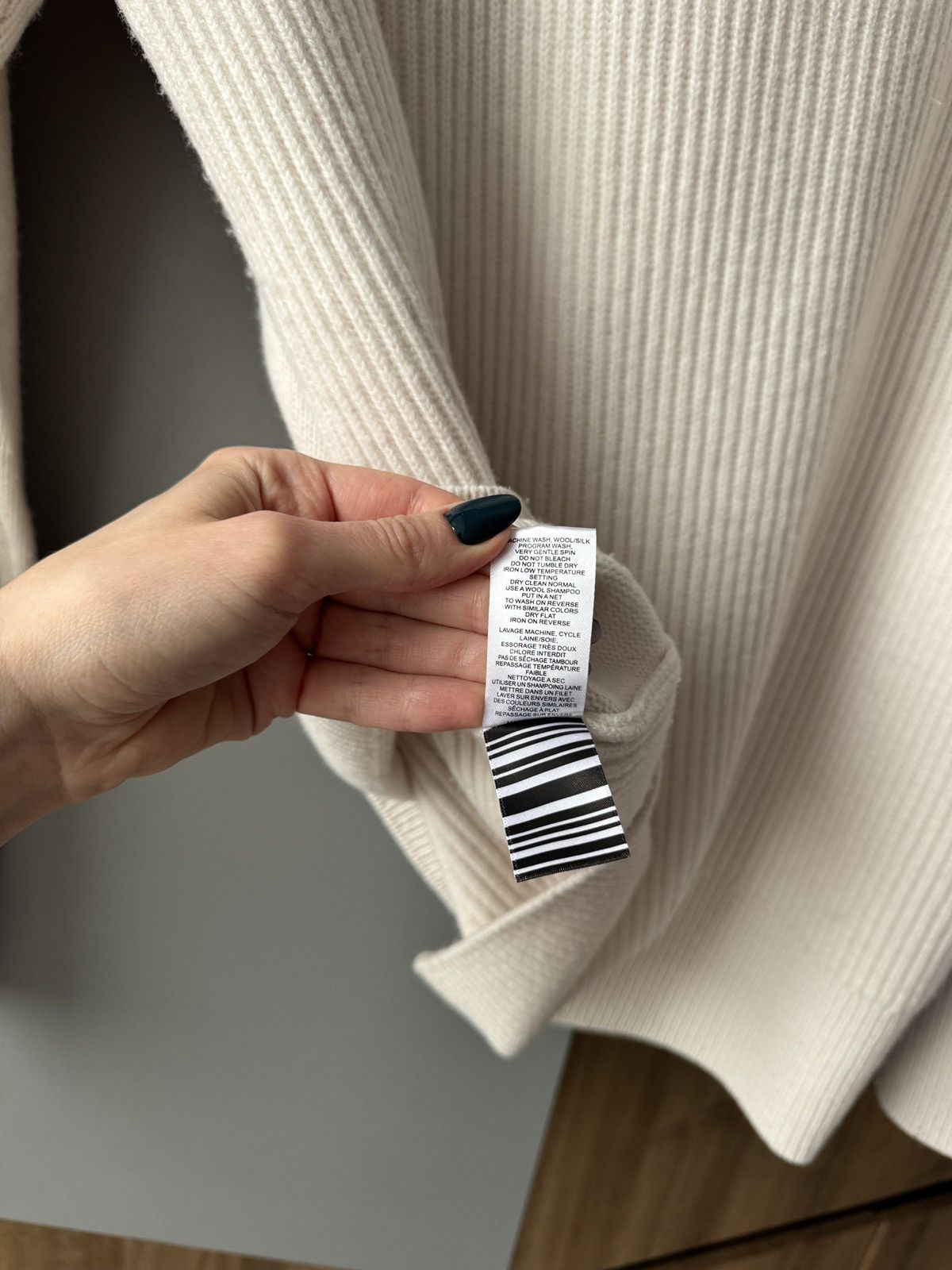 Joseph Joseph Knitted 100% Merino Wool Beige High Neck Sweater Size S / US 4 / IT 40 - 6 Thumbnail