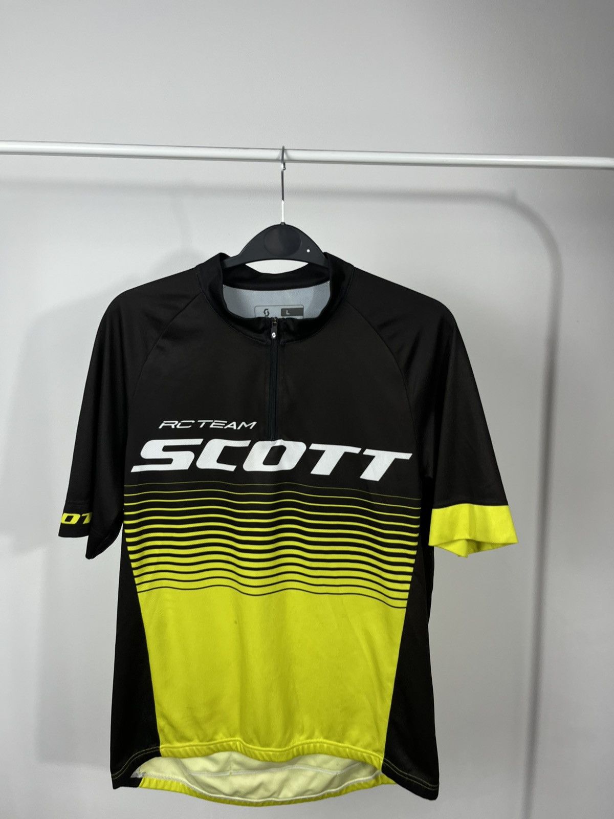 Other Scott RC Team Cycling Jersey Short Sleeve Black Yellow L Size US L / EU 52-54 / 3 - 2 Thumbnail