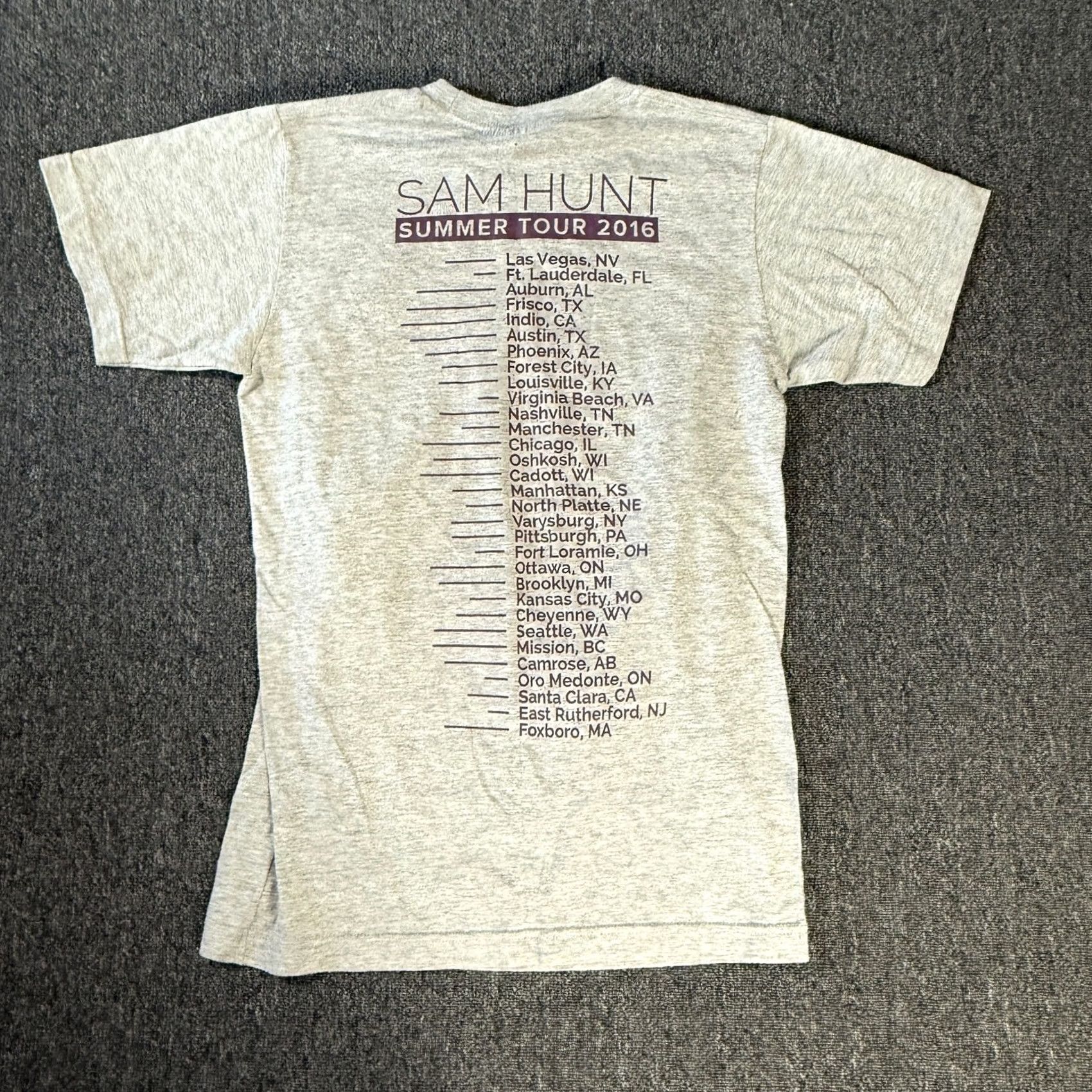 Vintage Vintage Sam Hunt T-Shirt Small Heather Grey Y2k Pixels Summer Tour 2016 Graphic Womens Size S / US 4 / IT 40 - 2 Thumbnail