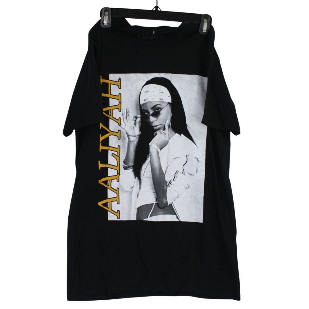 Rap Tees NEW Aaliyah Spell Out Portrait Rap Tee Black Shirt Size US M / EU 48-50 / 2 - 1 Thumbnail