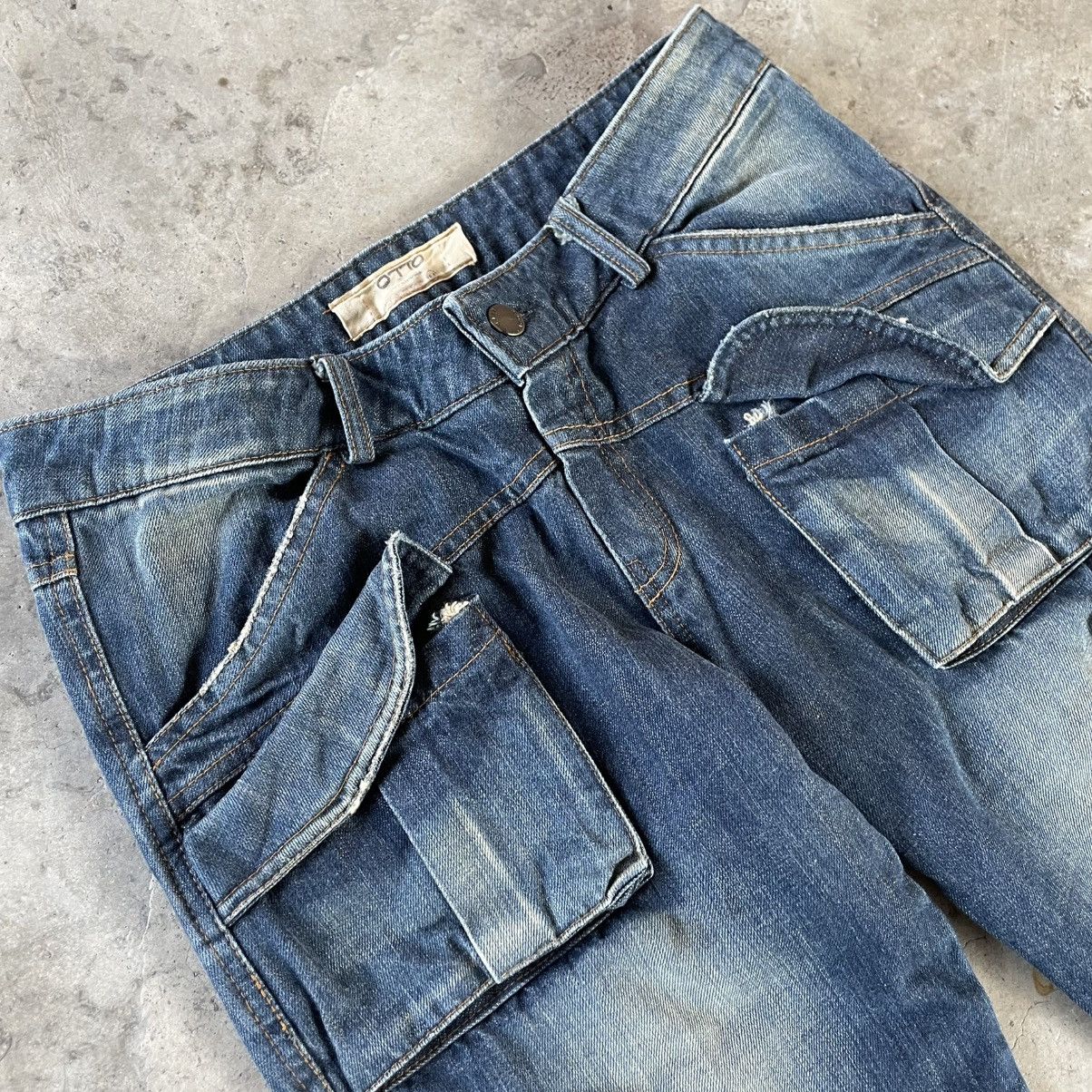 Designer × Marc Jacobs 🔥Marc Jacobs 8 Pocket Stoned Wash Flare Women Distress Jeans Size 31" - 10 Thumbnail