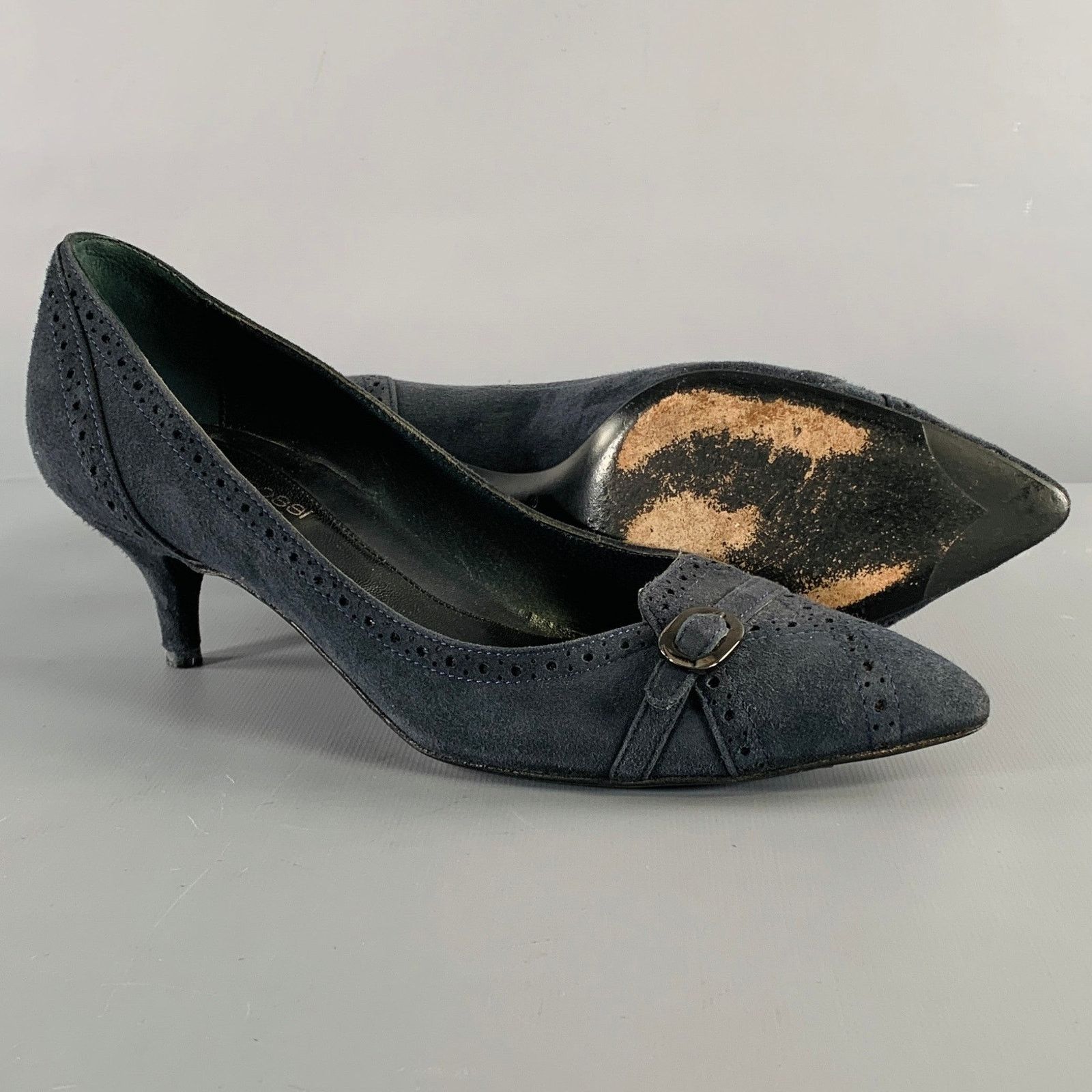 Sergio Rossi Size 6.5 Navy Suede Perforated Kitten Heel Pumps Size US 6.5 / IT 36.5 - 5 Thumbnail