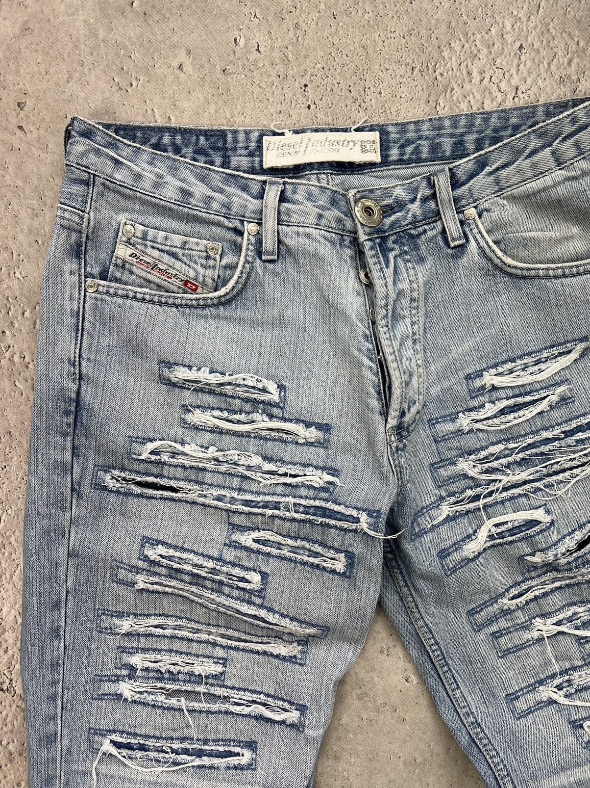 Diesel × Japanese Brand Diesel Dirty Pants FADED crash DENIM THRASHED Y2k Distressed Size US 32 / EU 48 - 6 Thumbnail