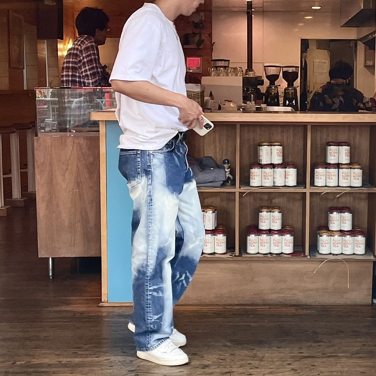 Sunflower Sunflower Loose Fit Bleached Splash Jeans Size US 32 / EU 48 - 6 Thumbnail