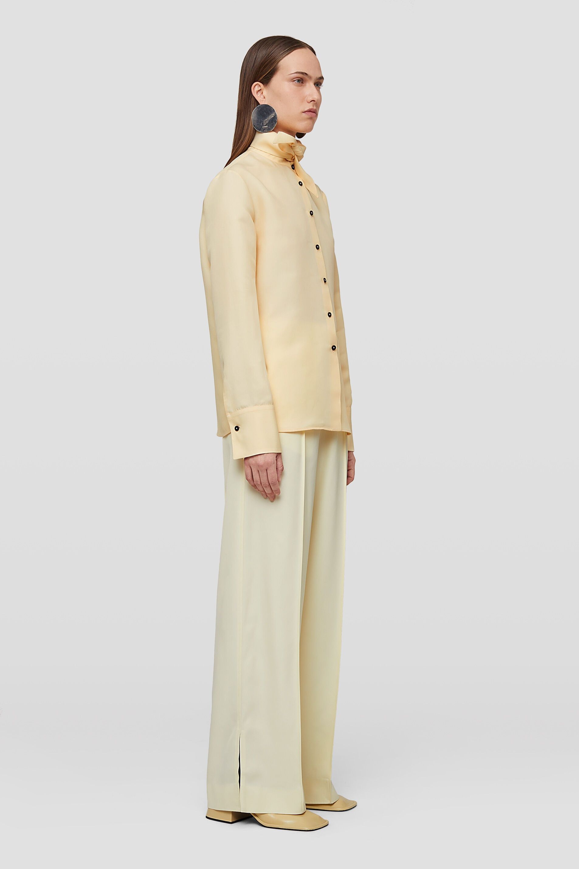 Jil Sander o1mt1gz0725 Trouser in Beige Size 26" / US 2 / IT 38 - 3 Thumbnail