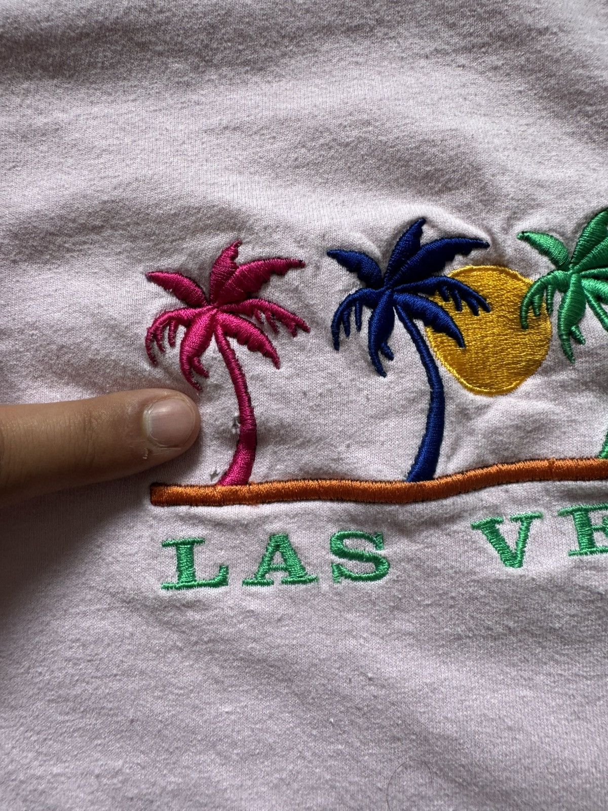 Vintage Vintage Las Vegas tshirt Size US XL / EU 56 / 4 - 3 Thumbnail