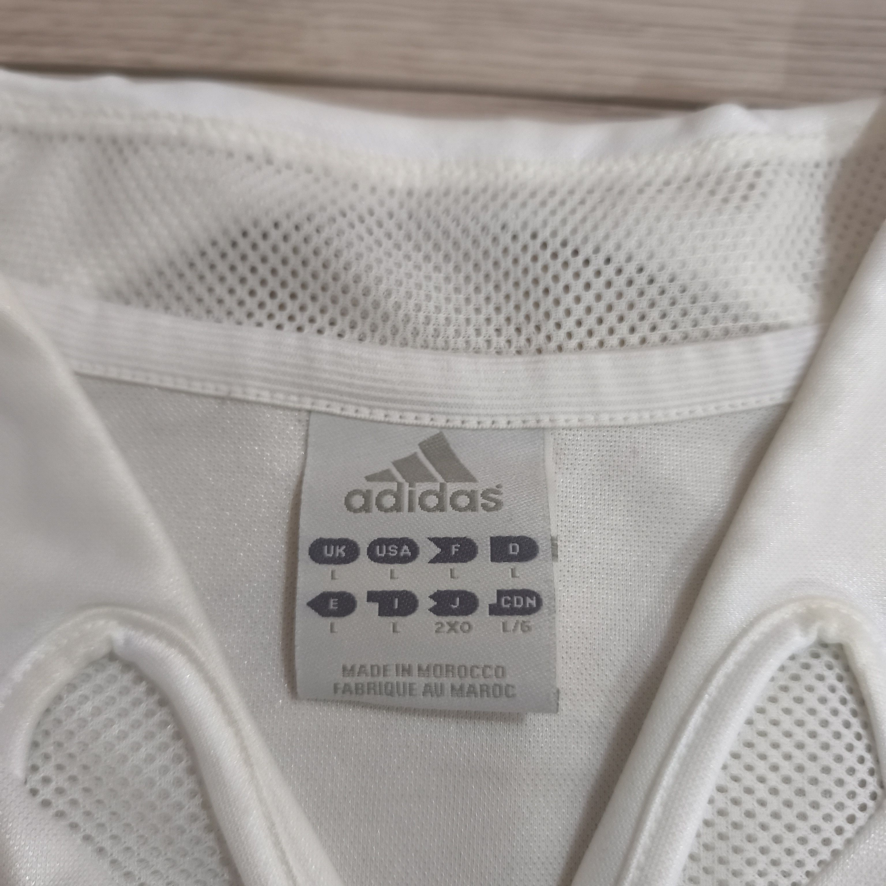 Adidas Real Madrid Size US L / EU 52-54 / 3 - 5 Thumbnail