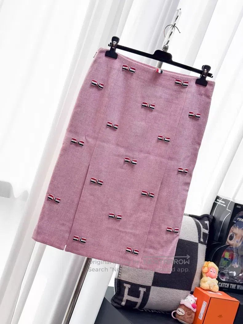 Thom Browne Thom Browne Pink full bowknot half-skirt Size 26" / US 2 / IT 38 - 2 Thumbnail