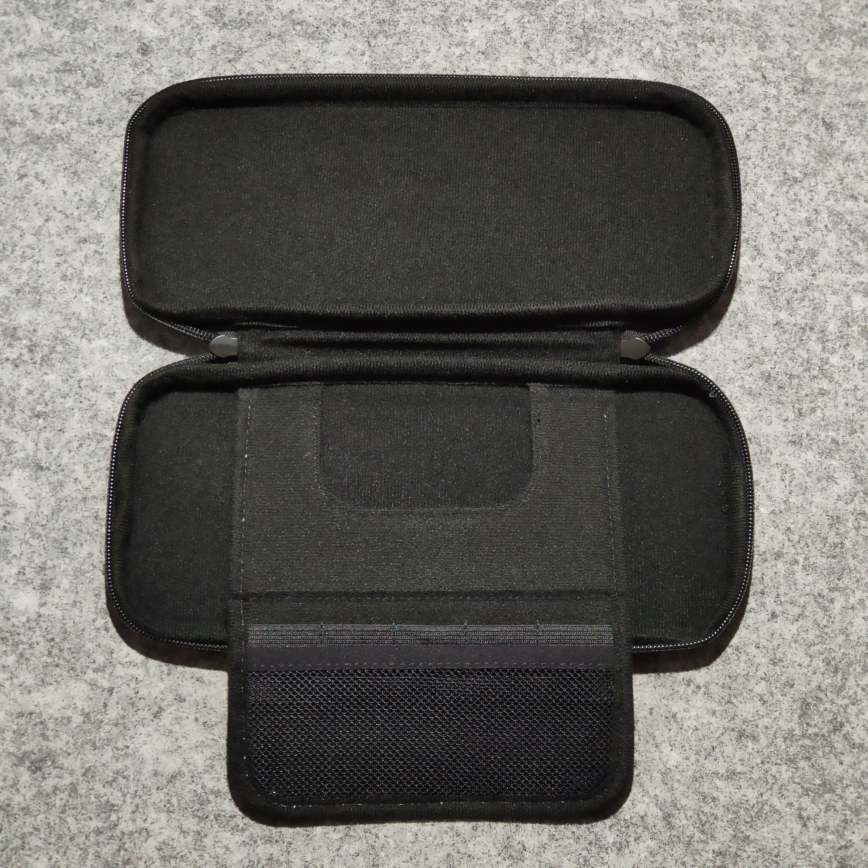 Nintendo Nintendo Switch Carrying Case - The Legend of Zelda Size ONE SIZE - 3 Thumbnail