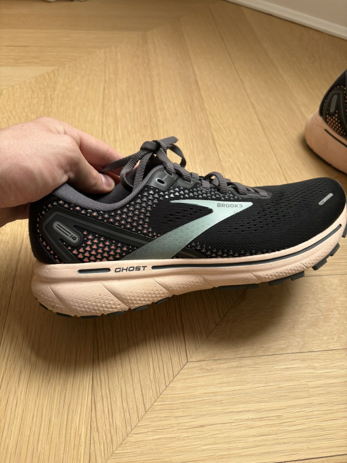 Brooks BROOKS GHOST 14 - BLACK - PEACH - PEARL Size US 9.5 / IT 39.5 - 2 Thumbnail