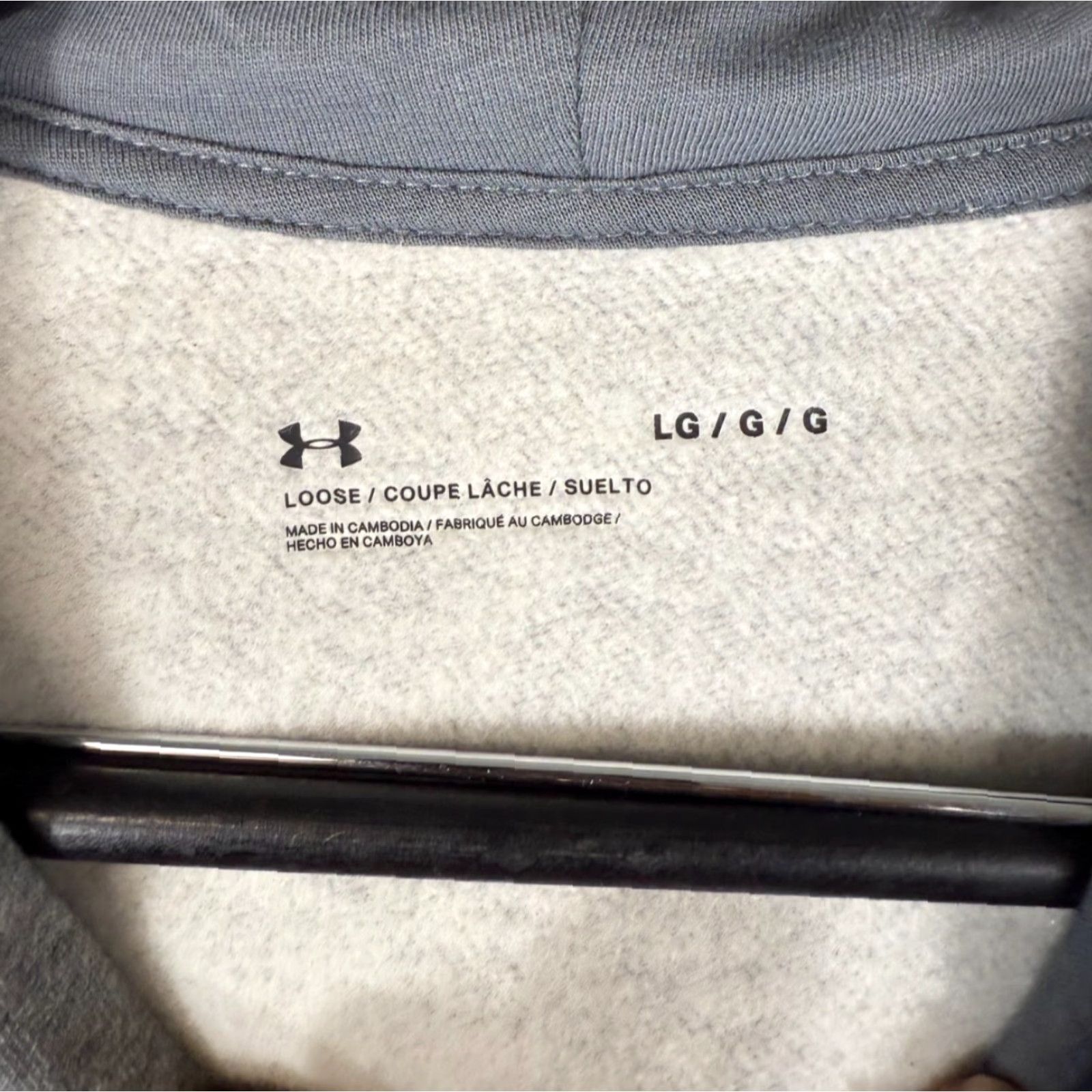 Under Armour Under Armour Sweatshirt Mens L Hooded Gray Drawstring Fleece Pullover Logo Regular Size Clothing Vintage: No Size US L / EU 52-54 / 3 - 6 Thumbnail