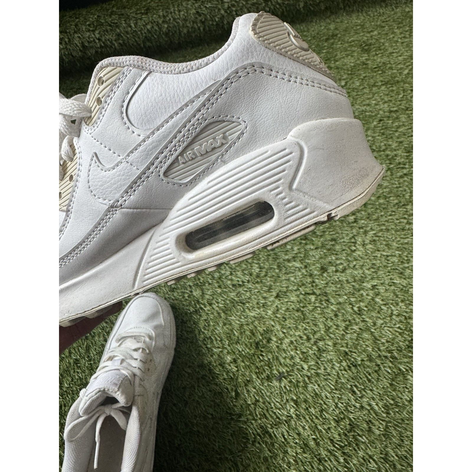 Nike Nike Air Max 90 Youth Size 4.5Y / 6 Women White Triple White Size US 6 / IT 36 - 11 Thumbnail
