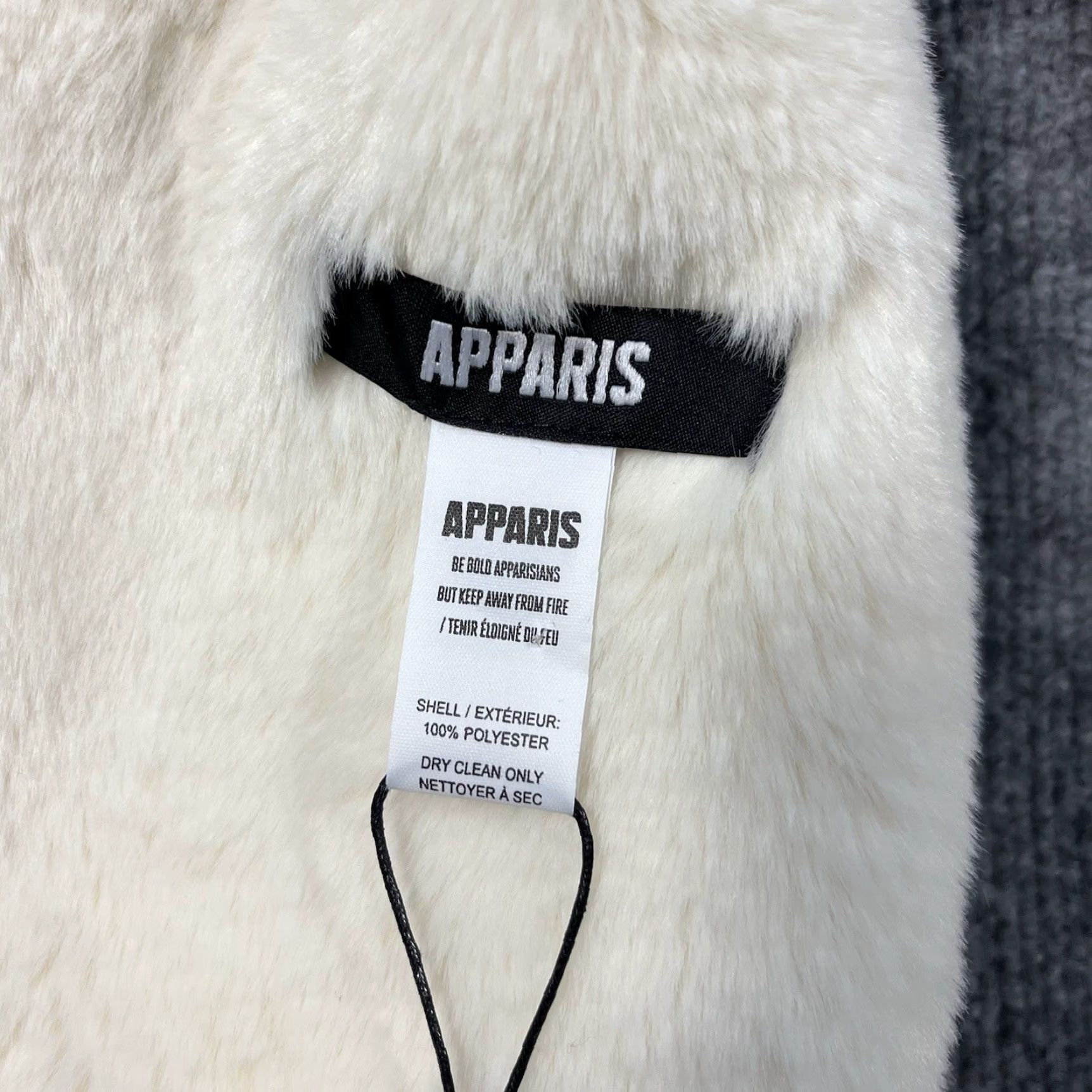 APPARIS Apparis Bambi Scarf Vegan Faux Fur NWT Size ONE SIZE - 3 Thumbnail