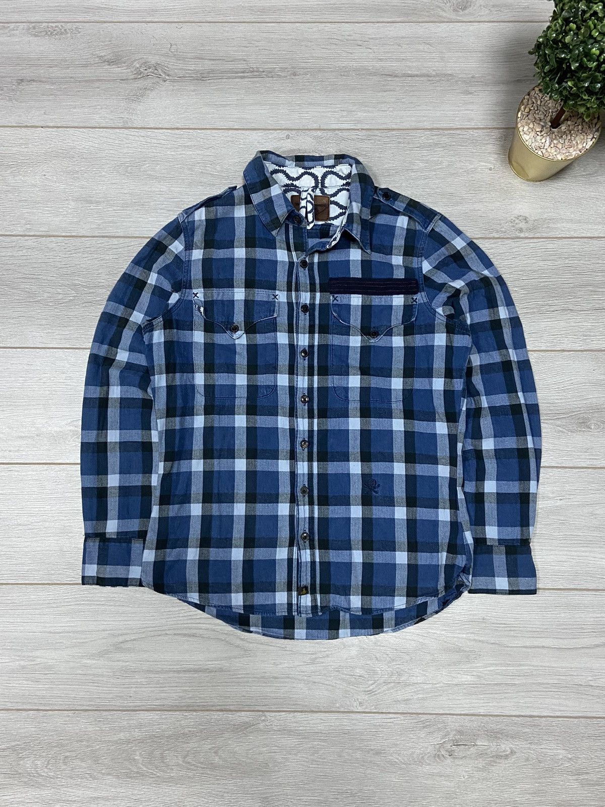 Lee × Vivienne Westwood Vivienne Westwood Lee check shirt buttons Size US L / EU 52-54 / 3 - 2 Thumbnail