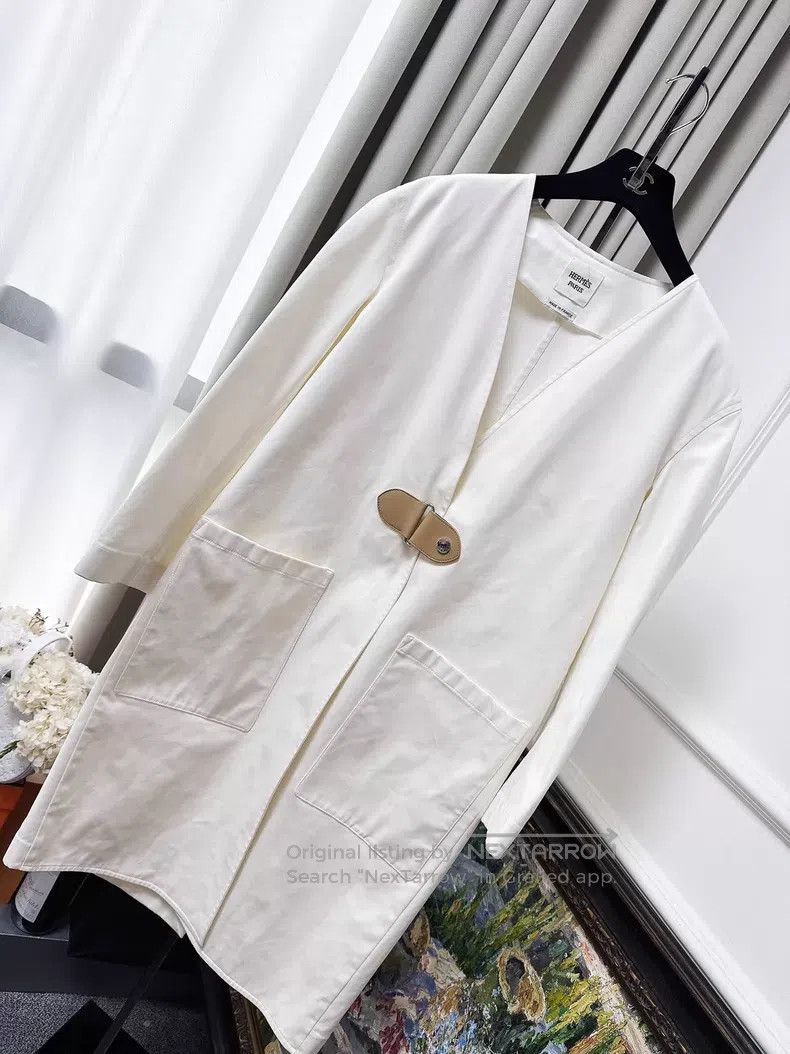 Hermes Hermes White Leather Strap Long Coat Size XS / US 0-2 / IT 36-38 - 1 Thumbnail