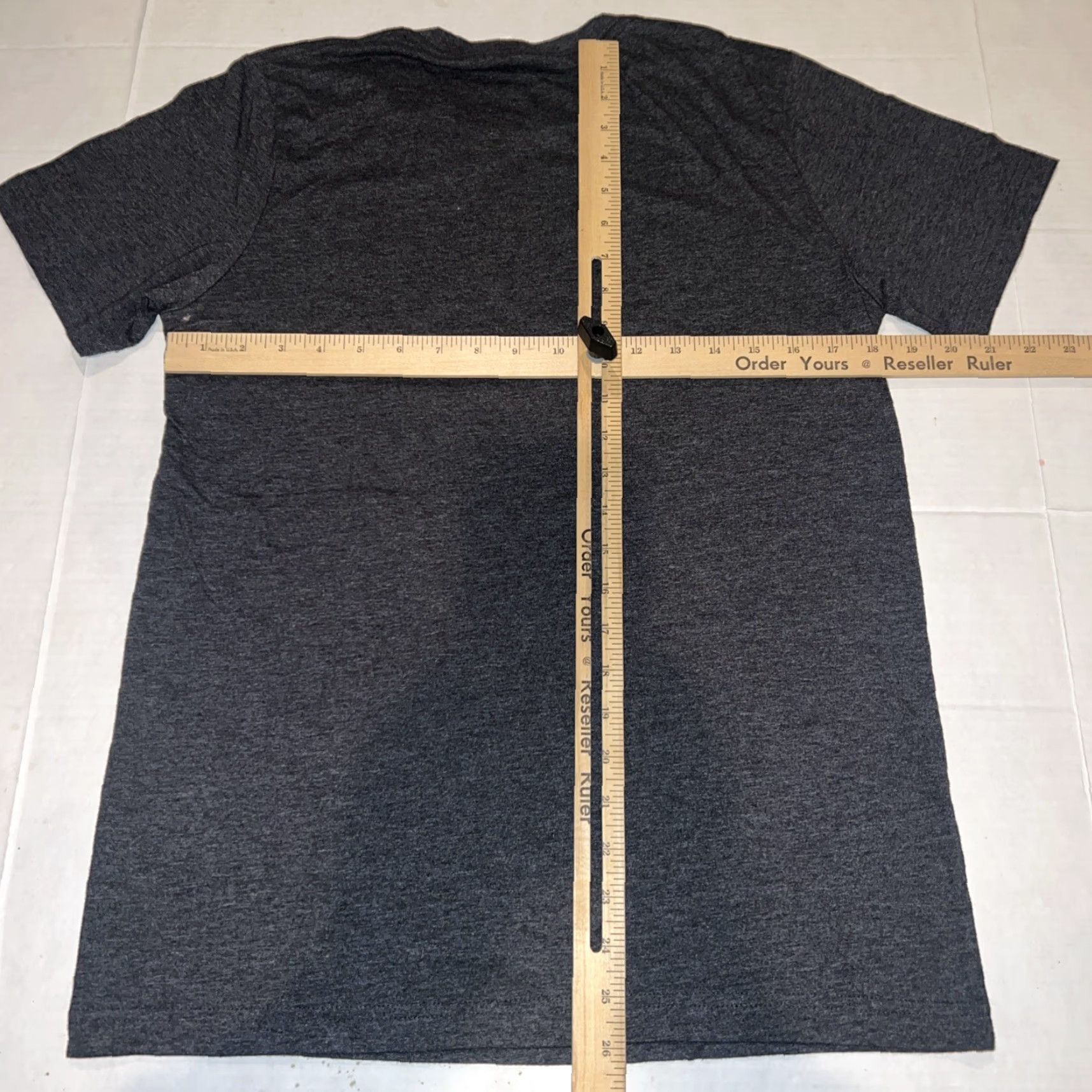 Logo 7 VINTAGE Santa Monica ‘Heal the Bay’ Radioactive Fish Shirt Adult M Gray Cotton Canvas Tee Shirt Surfer Beach Marine Print Mens Size US M / EU 48-50 / 2 - 6 Thumbnail