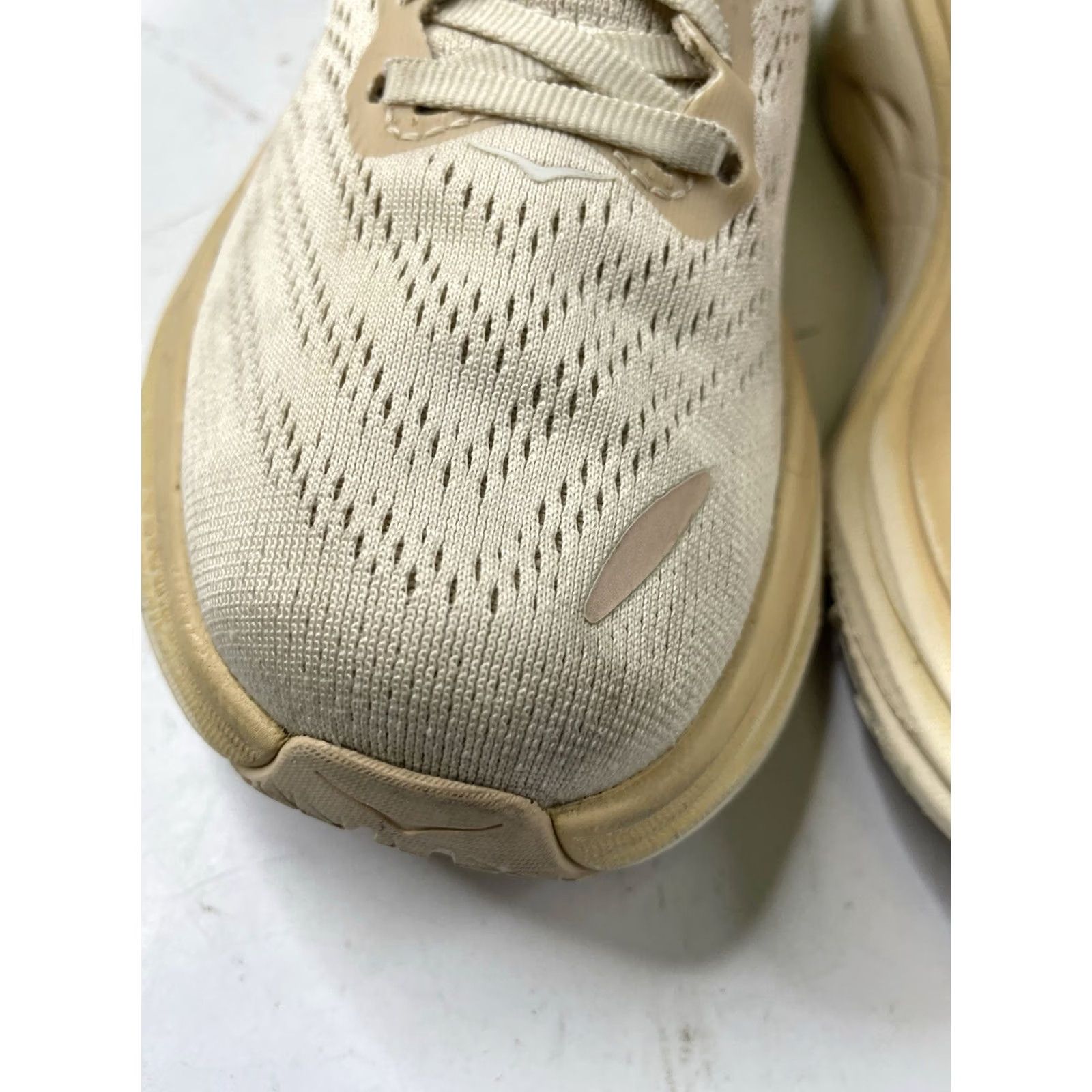 Vintage Hoka One One Bondi 8 Running Sneakers Shift Sand/eggnog Womens 7.5B Size US 8 / IT 38 - 7 Thumbnail