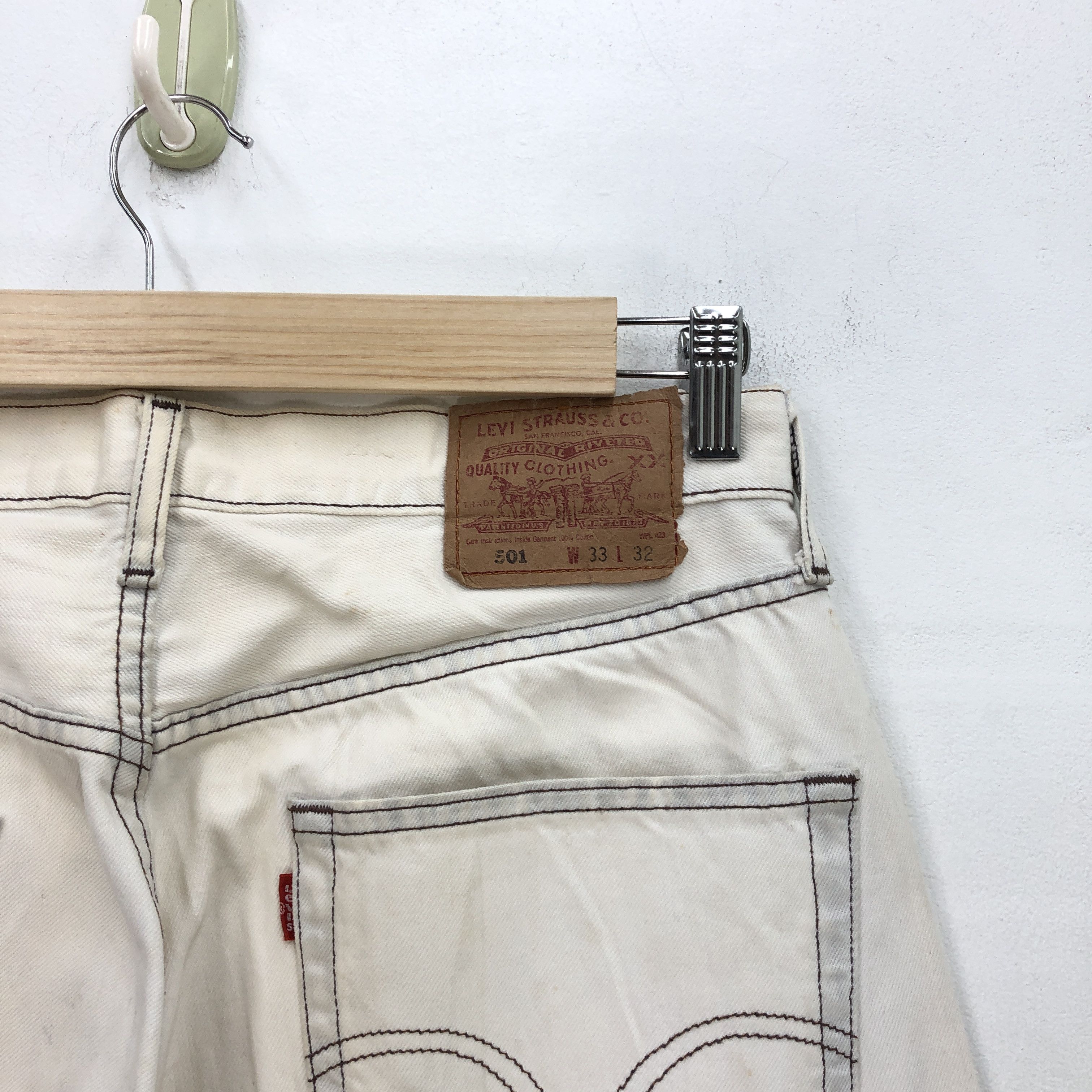 Levi's Vintage Levis 501 Light Wash Jeans Levi's 501 White Denim Size US 32 / EU 48 - 5 Thumbnail