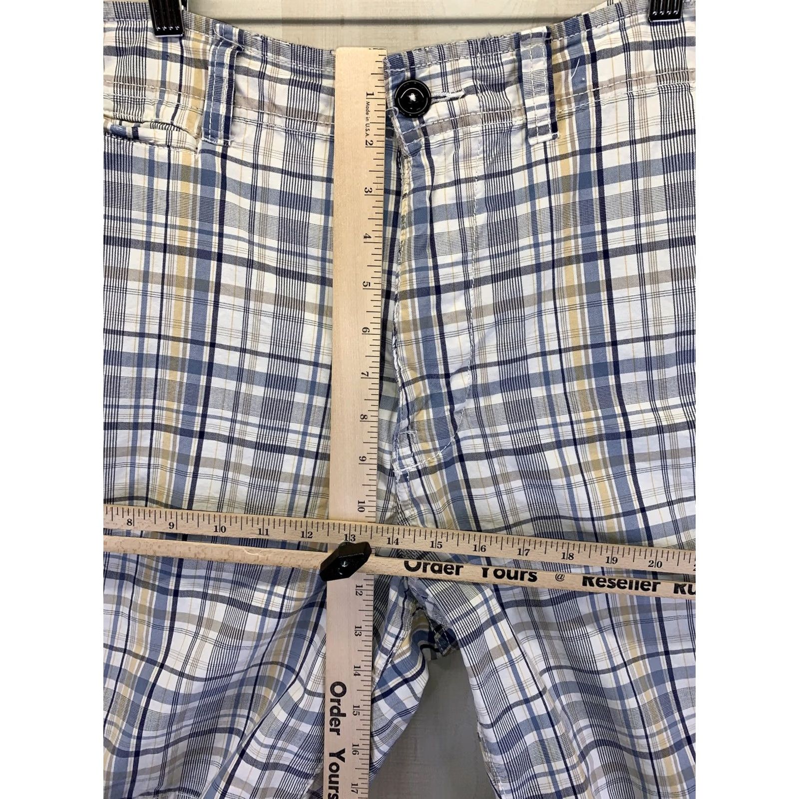 American Eagle Outfitters VINTAGE American Eagle Mens Plaid Distressed Flat Front Shorts Size 36-6119 Size US 36 / EU 52 - 3 Thumbnail