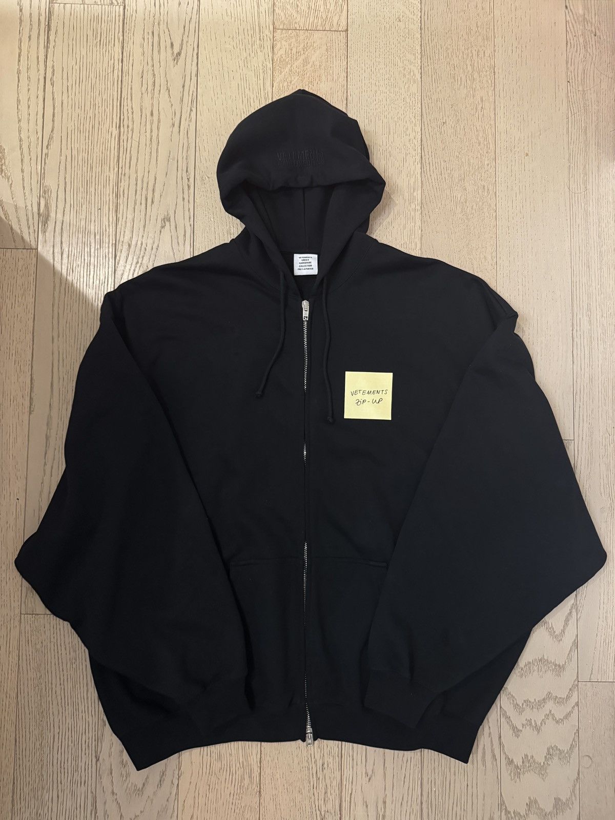 Vetements 17aw split zip up hoodie ヴェトモン Vetements AW17 Vetements Black Zip Hoodie | Grailed