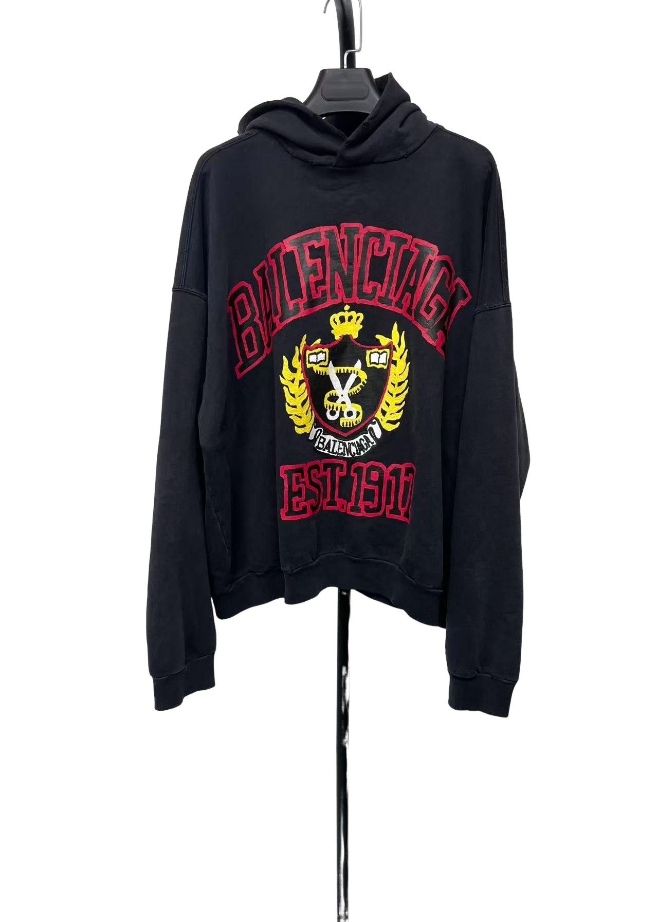 Balenciaga Balenciaga Crest Graphic Hoodie Size M Size US M / EU 48-50 / 2 - 1 Thumbnail